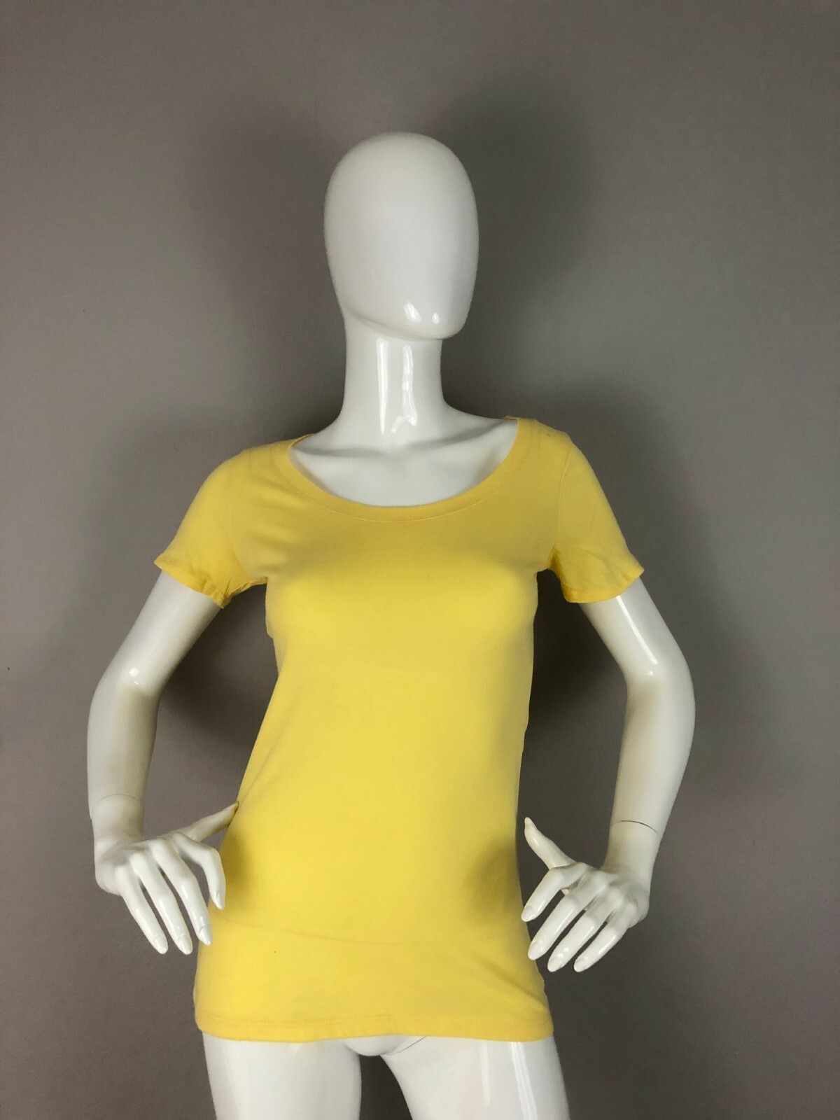 Next Level Apparel Cotton Yellow Solid T-shirt Size M