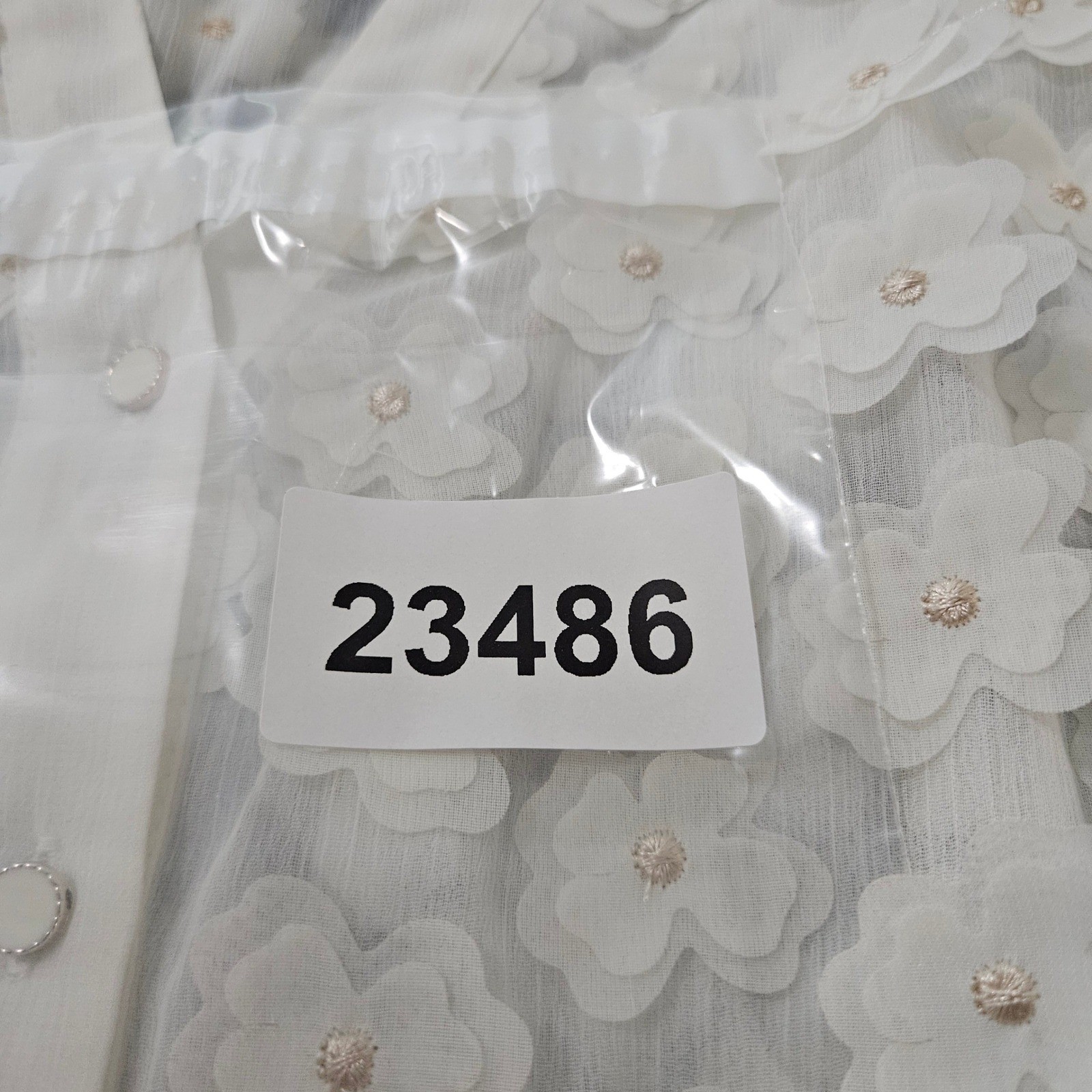 Adrianna Papell Womens White 3D Floral Applique Button Down Blouse Size S