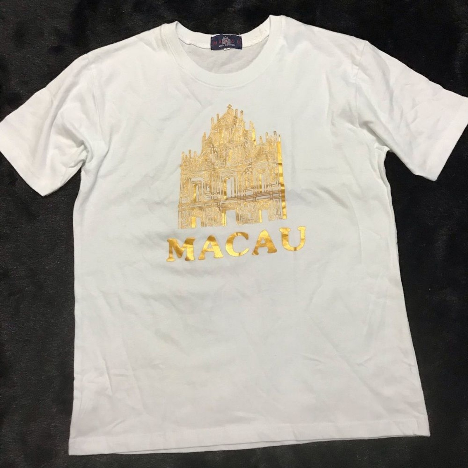 Macau Vintage T Shirt Tee White/Gold Crew Neck Short Sleeve Travel Minimalist L