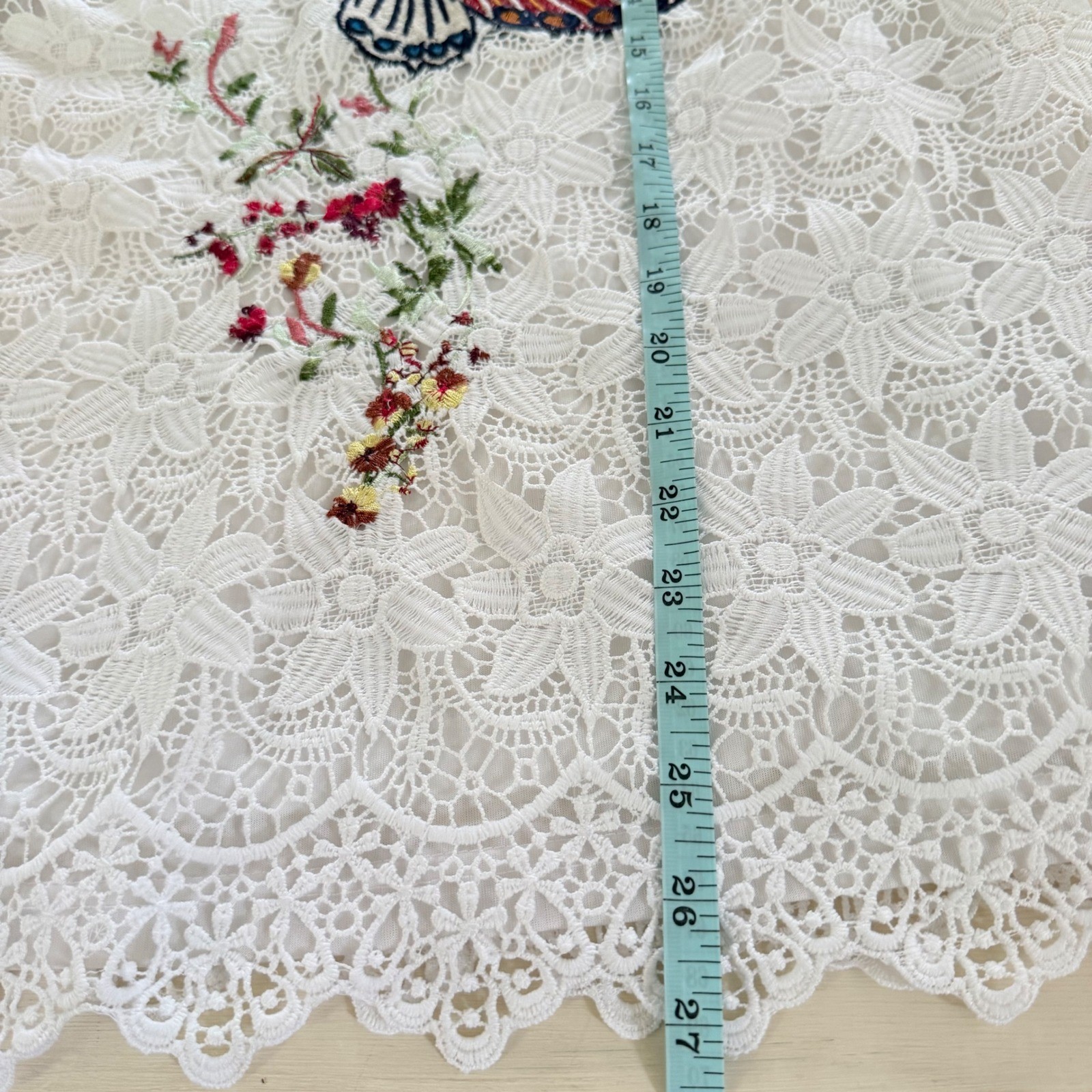 V Cristina White Lace Butterfly Embroidered Sleeveless Top XL Floral Scallop Hem