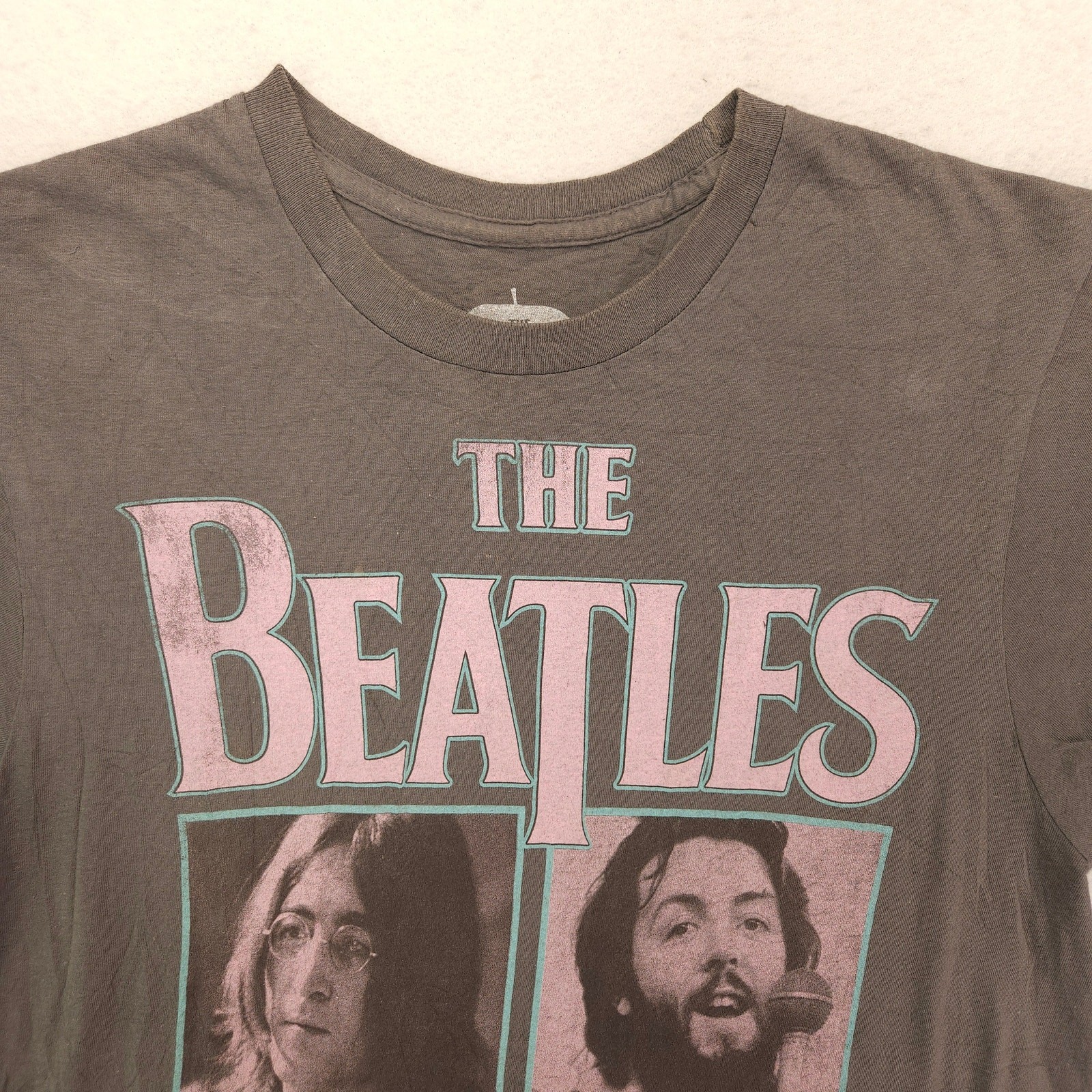 The Beatles Band Short Sleeve Graphic Crew Neck Shirt Womens Size Small S Gray