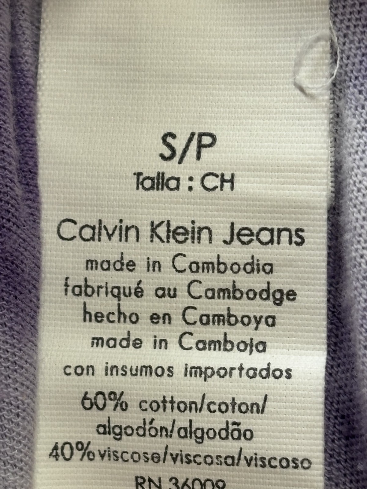 Calvin Klein Jeans Purple Short Sleeved V-Neck Tie Dye T-Shirt Size Small
