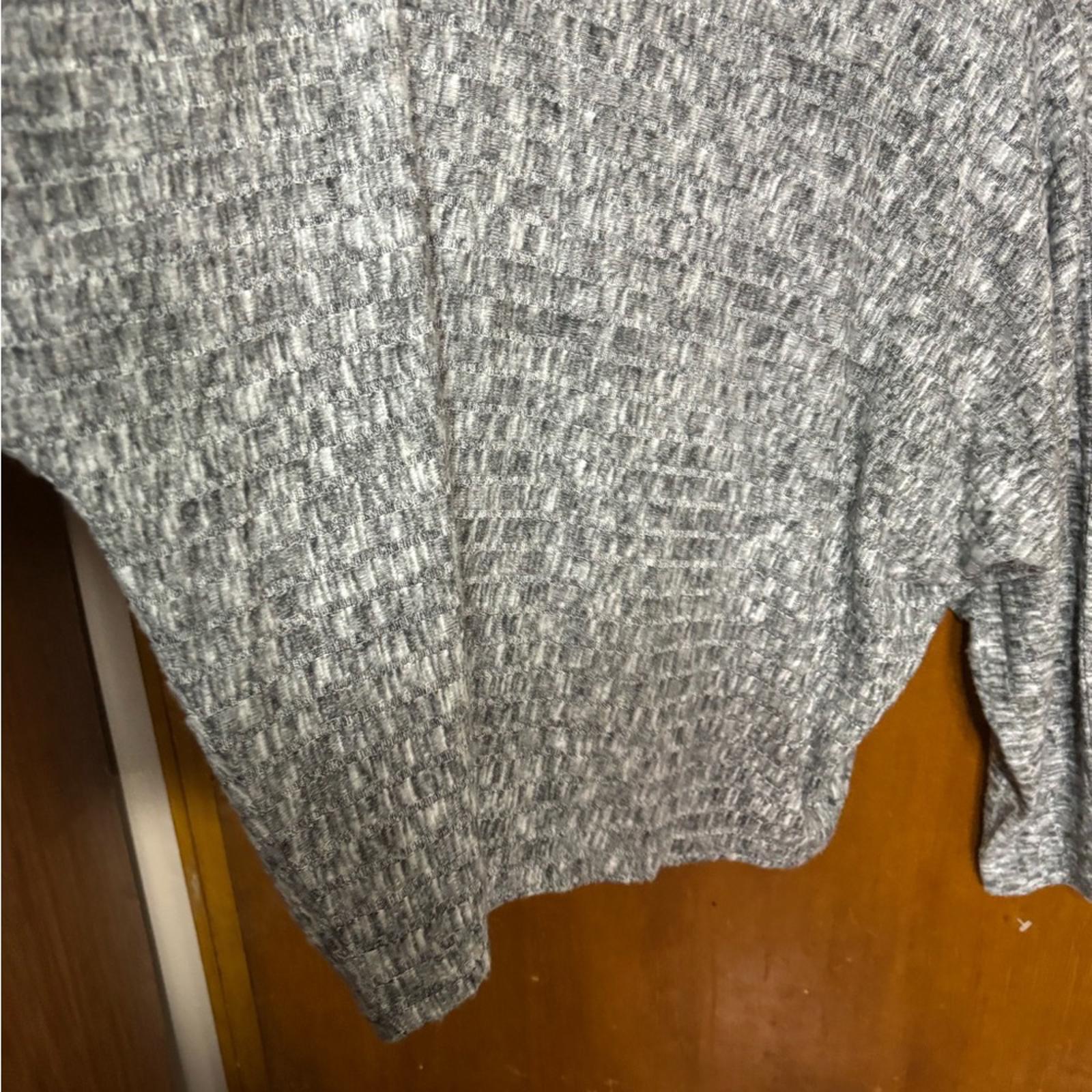 Woman’s calme dolman sleeve cozy top BNWT Loungewear M Gym Beach