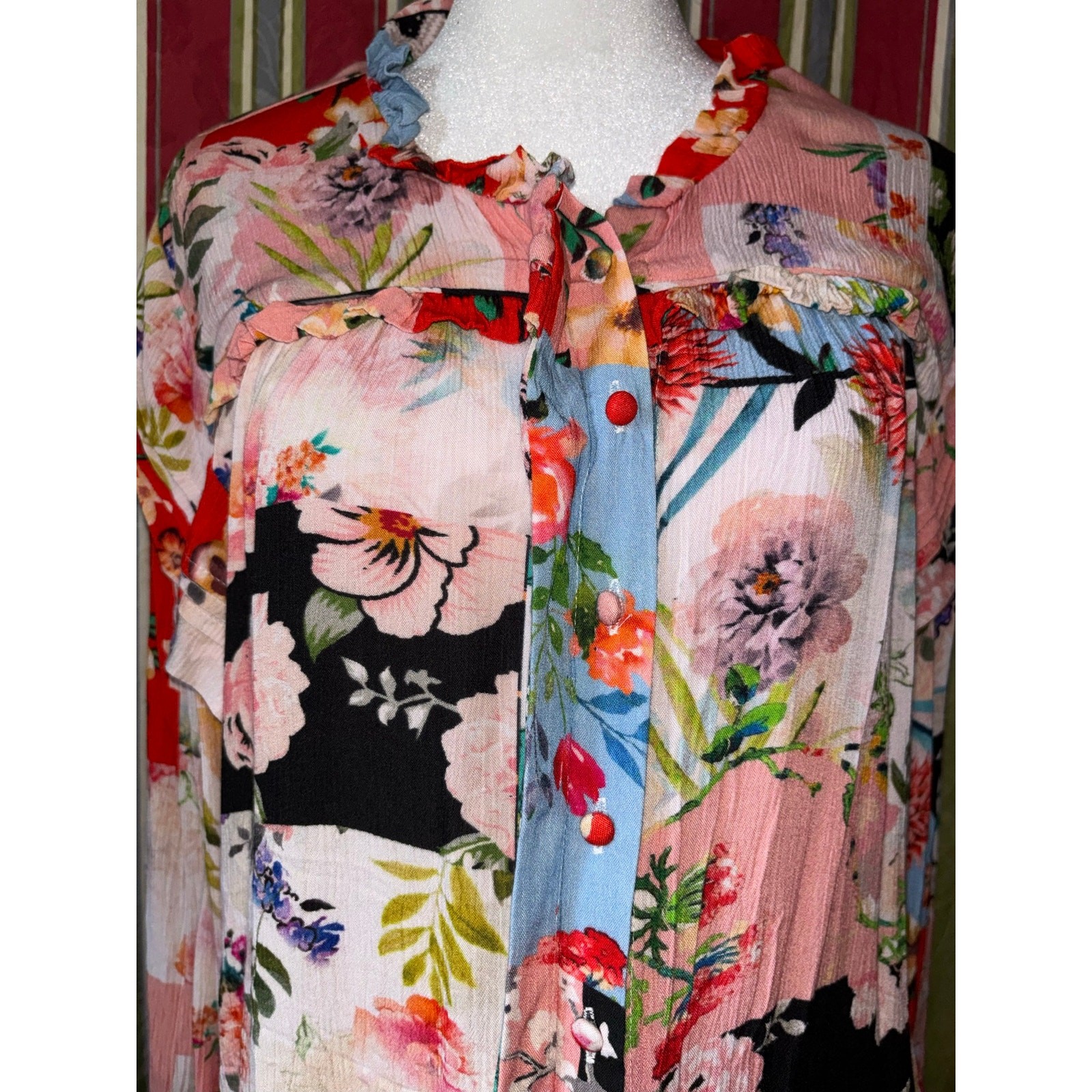 Colorful Floral Button Front Blouse Pink Boho Romantic Size M