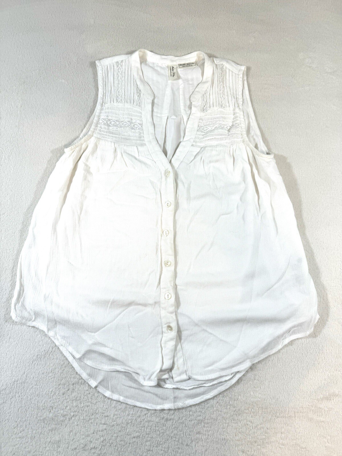 Meadow Rue By Anthropologie Blouse Size 2 Sleeveless White Lace Trim V Front