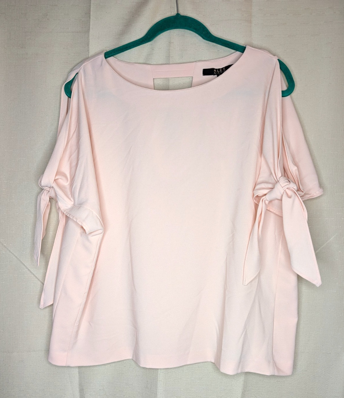 Alex Marie Women’s Size XL Pink Cold Shoulder Tie Sleeve Blouse