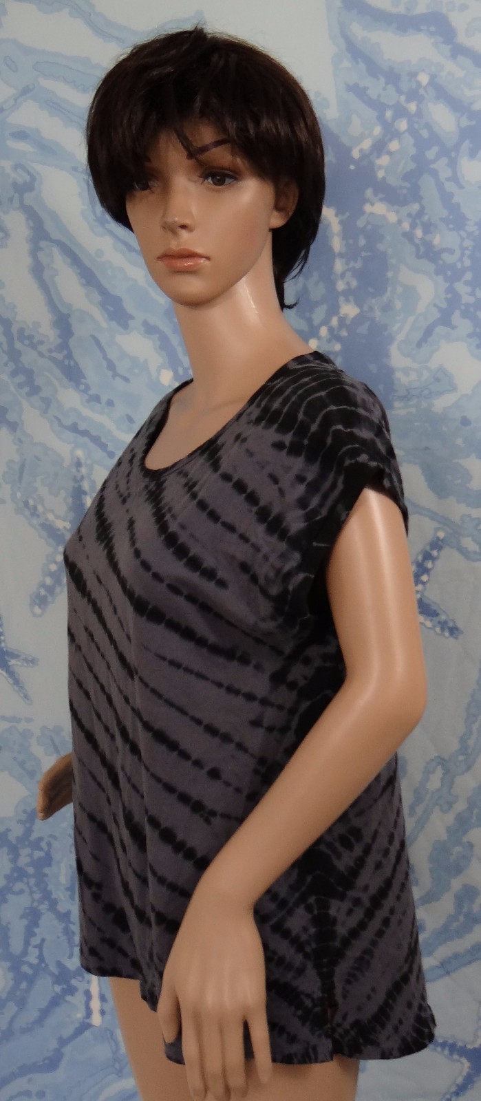 MARIKA BALANCE gray w black dye open back Women’s sleeveless yoga Top,size M