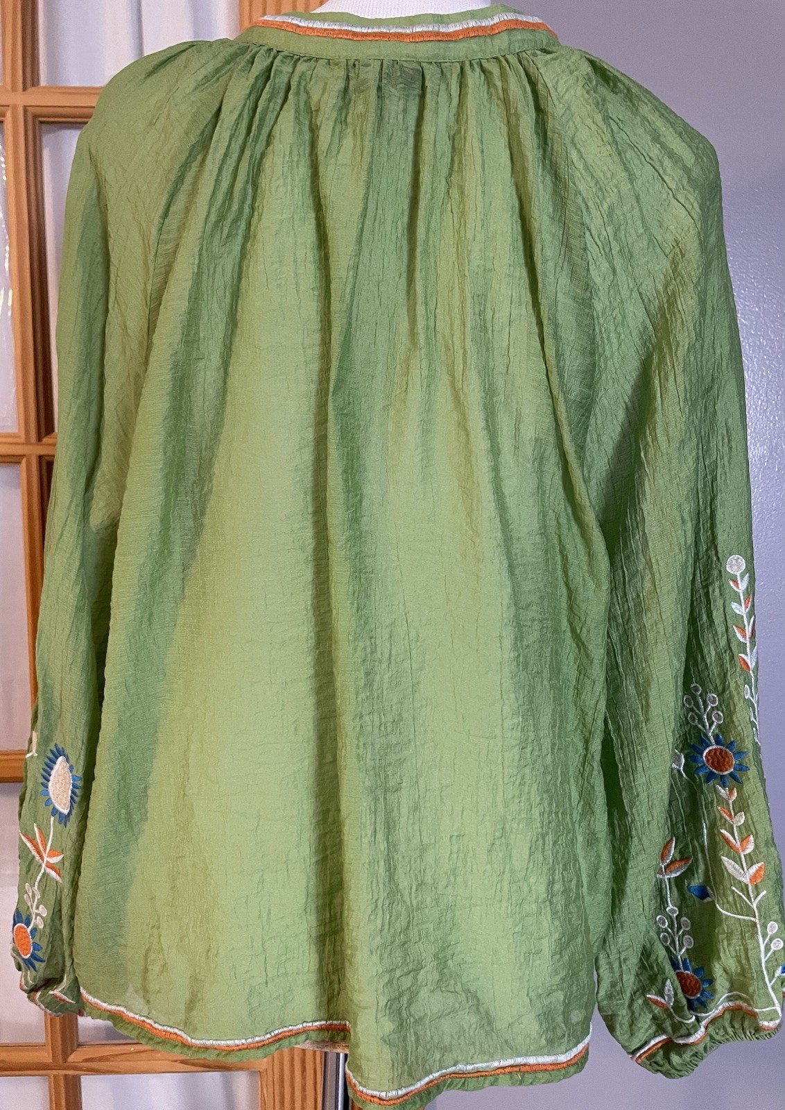 Liv Los Angeles Embroidered Floral Blouse Sz L Puff Sleeve Crinkly Boho Peasant