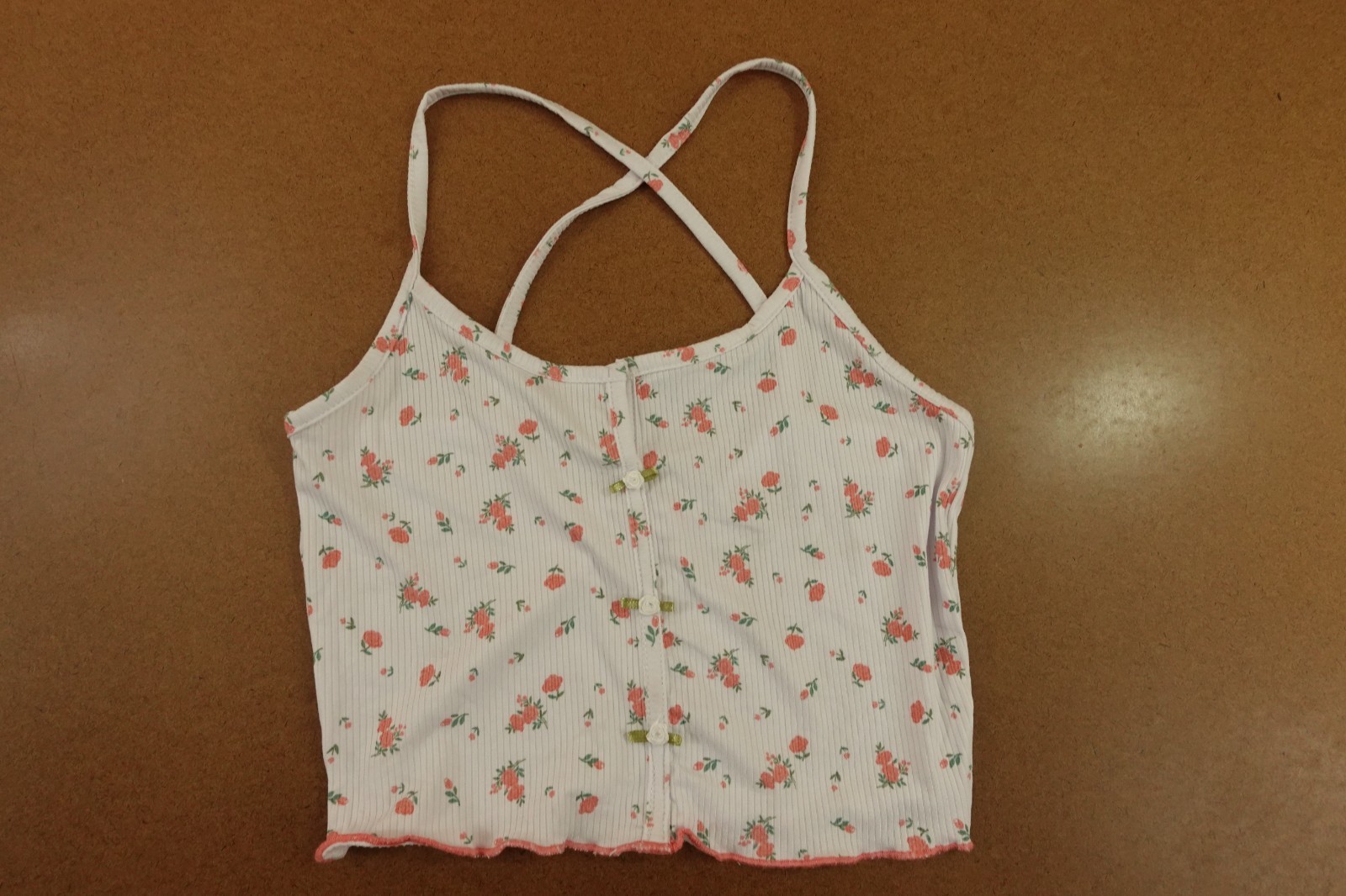 Strawberry Kiss Womens Small White Pink Floral Rib Knit Cropped Cami Top New