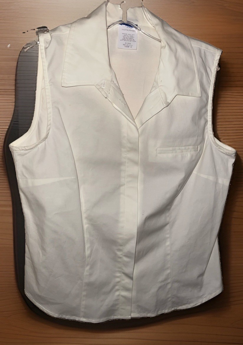 White Button Up Blouse Sleeveless Shirt Classic White Women’s Size 6 Summer