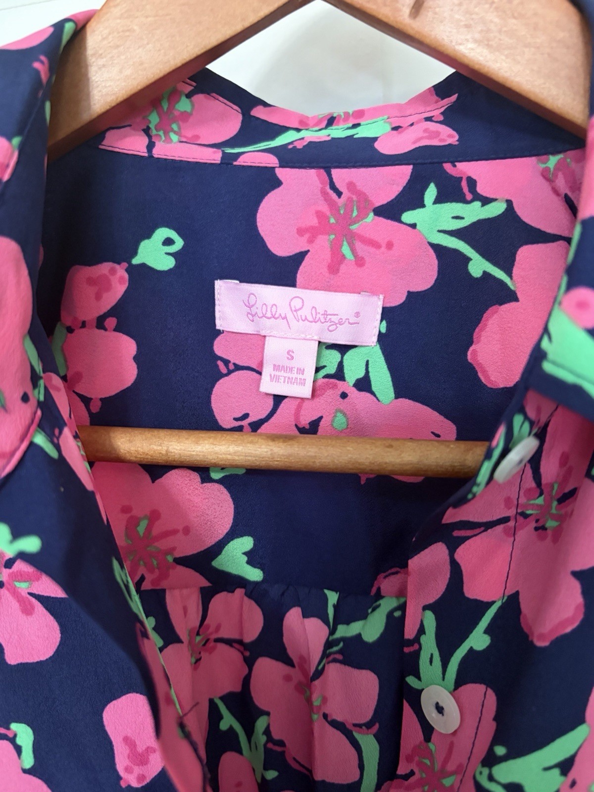 Lilly Pulitzer Navy Pink Green Floral Collared Button-Down Blouse Women’s S
