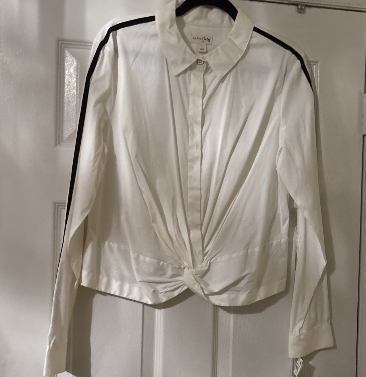 NWT $69.50 maison Jules Womens Twist Front Button Down Blouse Size Large