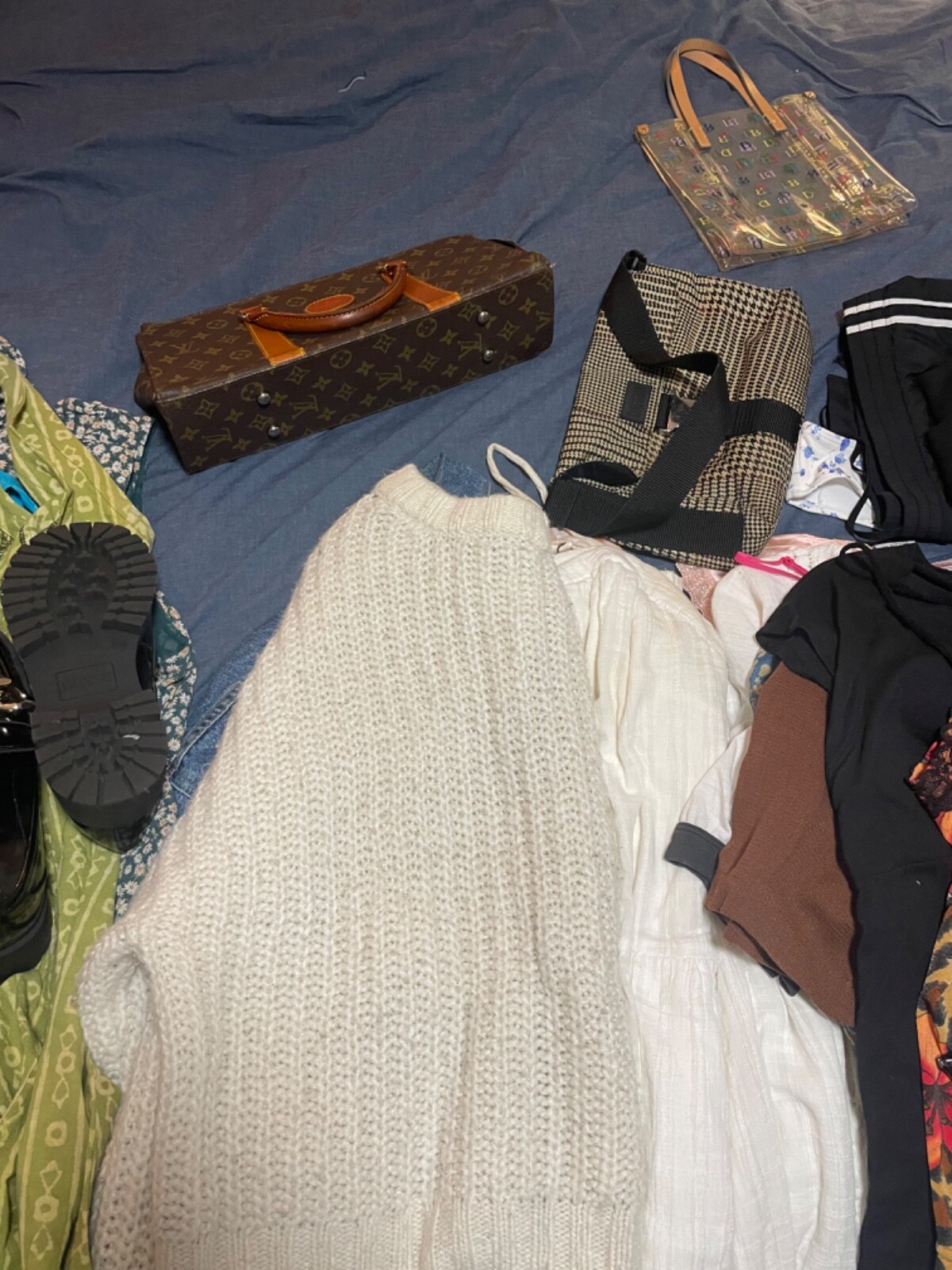 y2k womens clothing bundle 70pcs. sizes medium/large Shoes sizes 6.5-7