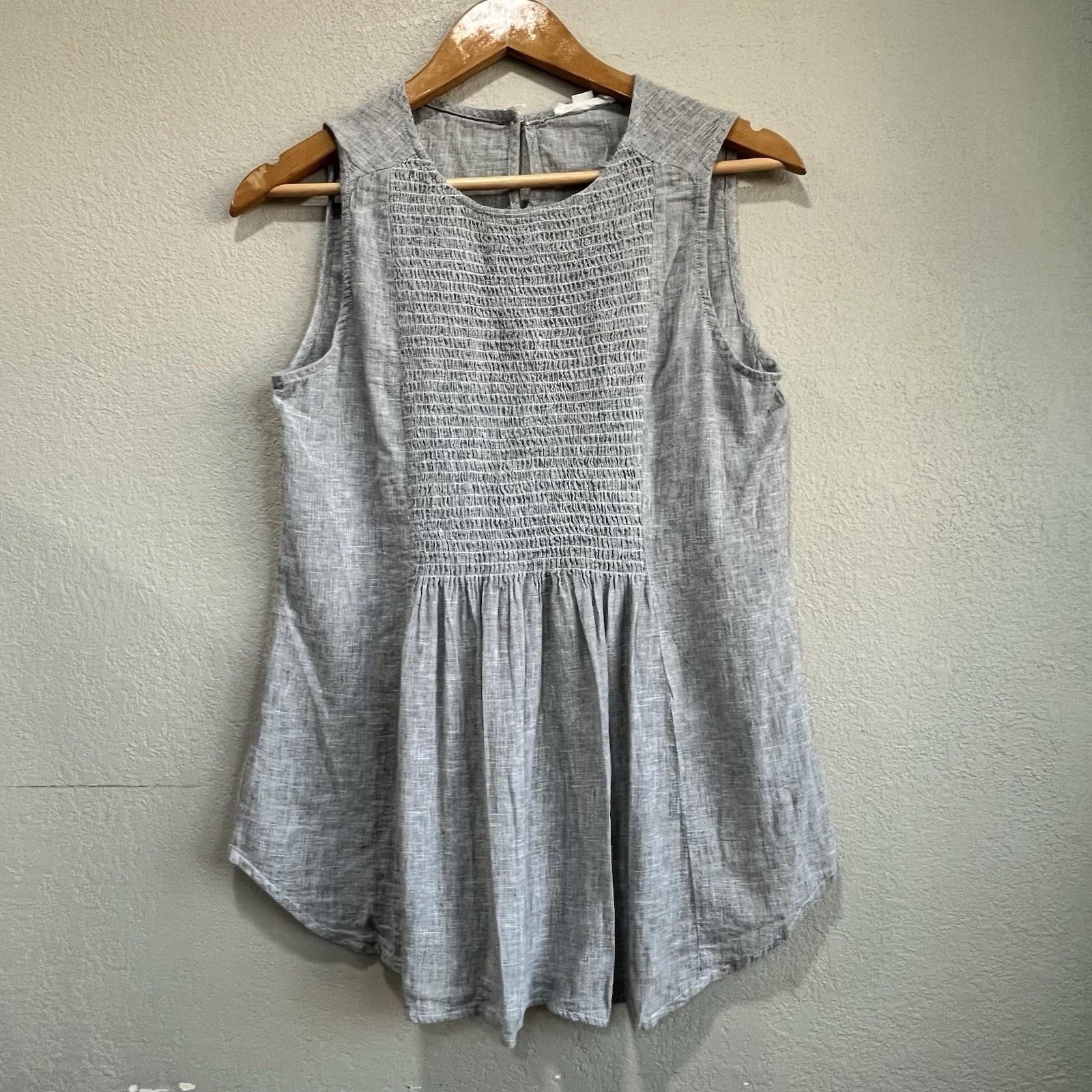 Cotton And Linen Blend Smocked Sleeveless Tunic Top Pebble Gray XS