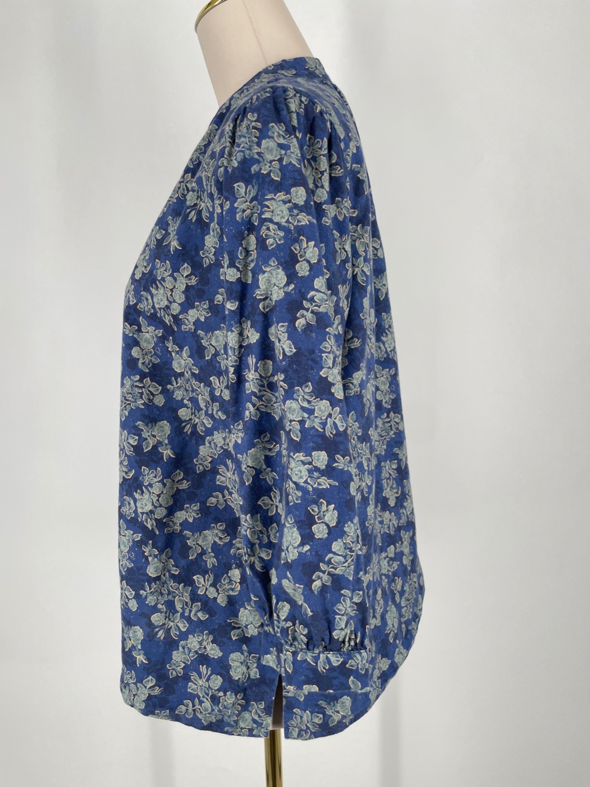 Peruvian Connection womens size L Floral Blouse V-Neck 3/4 Sleeve 100% cotton