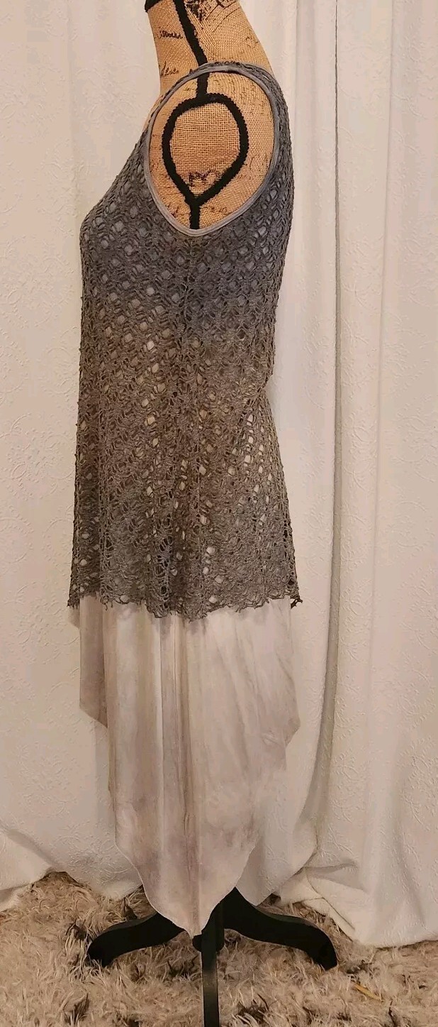 Art Of Cloth Women’s S Gray Sleeveless Ombre Asymmetrical Tunic Top