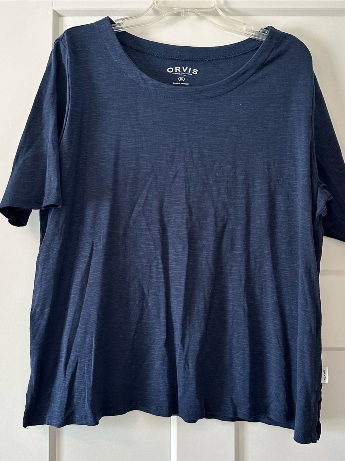 Orvis Women’s Navy Short-Sleeve Tee