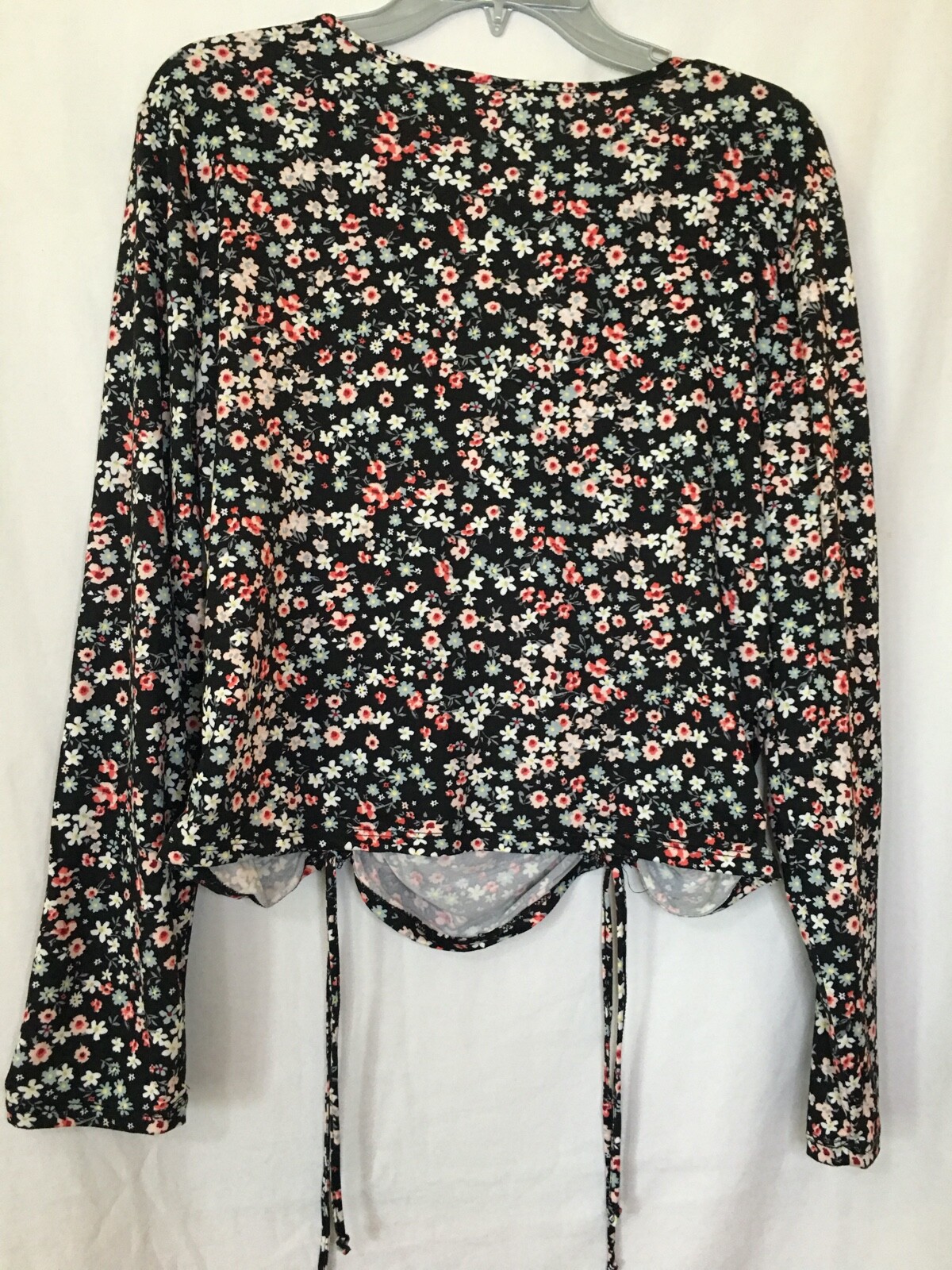 New No Boundaries Juniors Women Ruched Tie Front Top Shirt Black Floral U pick