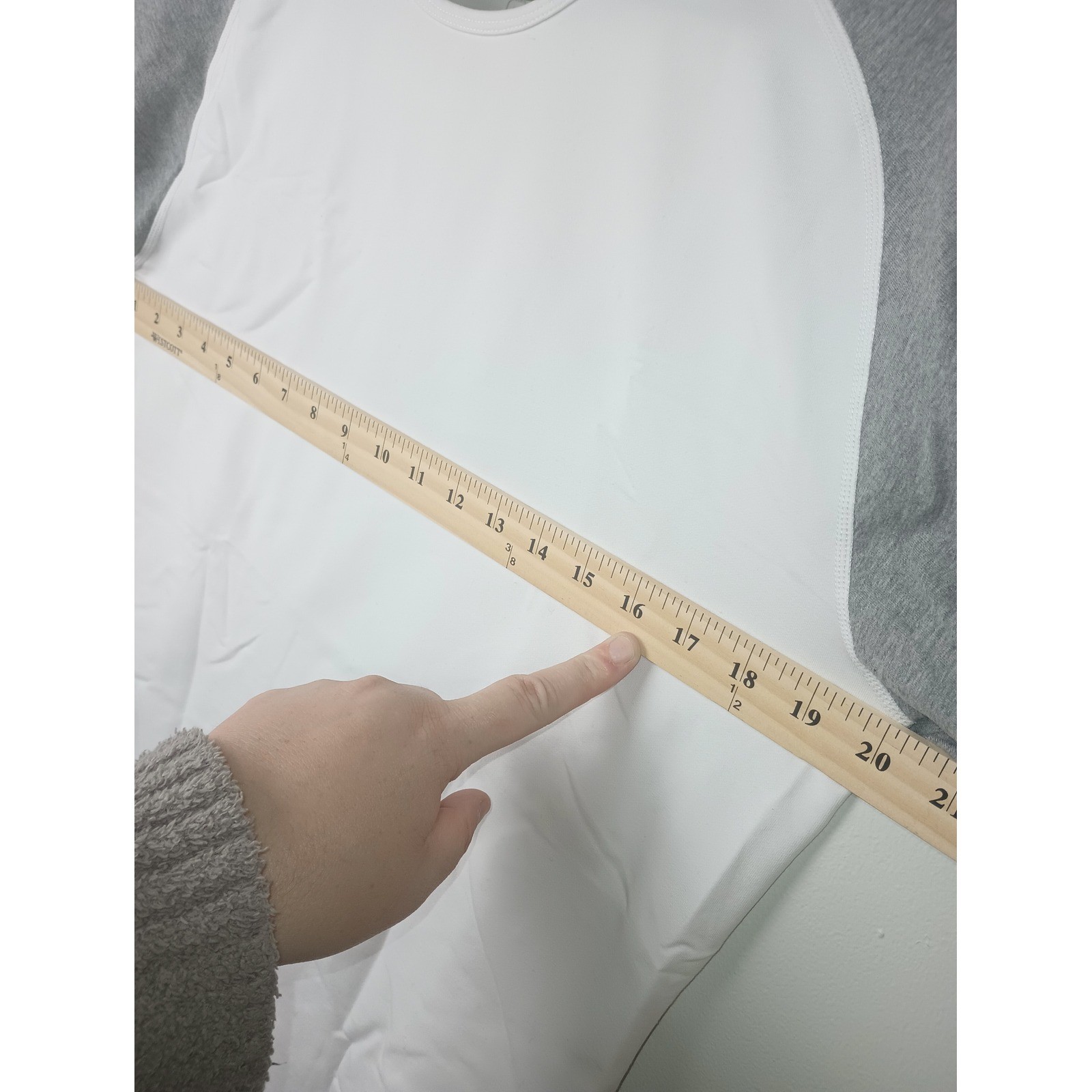 BYLT Drop Cut S/S Lux Shirt White Grey Raglan Short Sleeve Size M