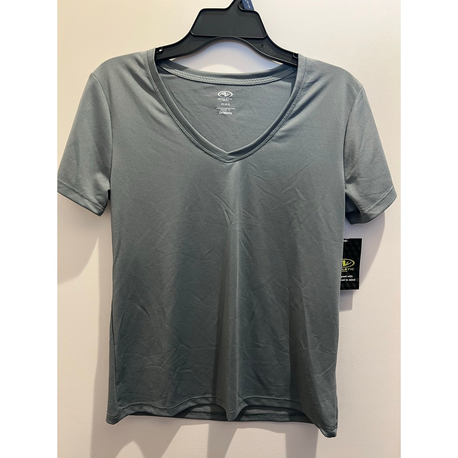 Athletic Works Women’s Active Texture Knit V-Neck Tee, Size XS (0-2)