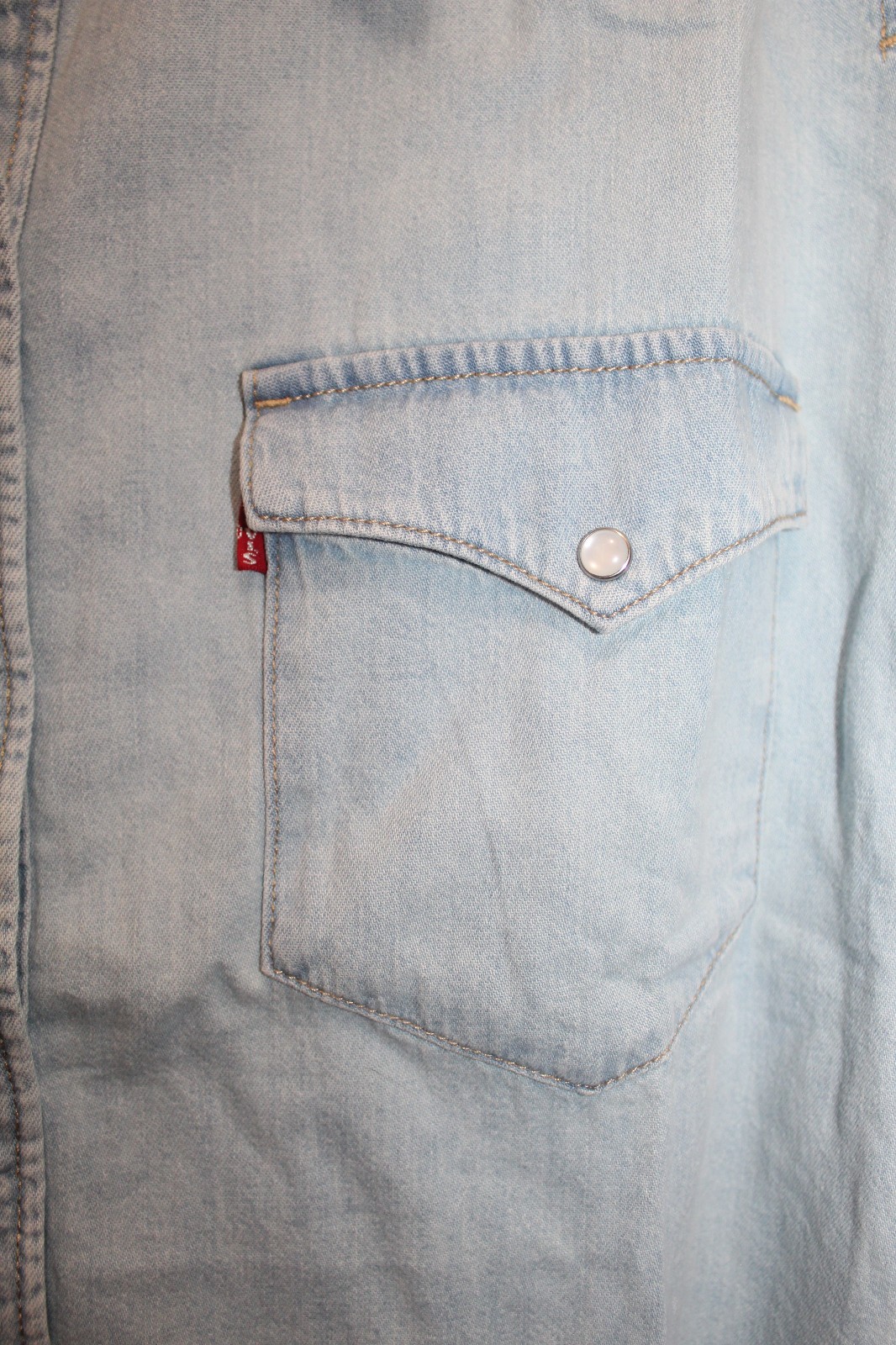 LEVI’S WOMENS ULTIMATE WESTERN DENIM SHIRT 100% COTTON LIGHT WASH BLUE SIZE XXL
