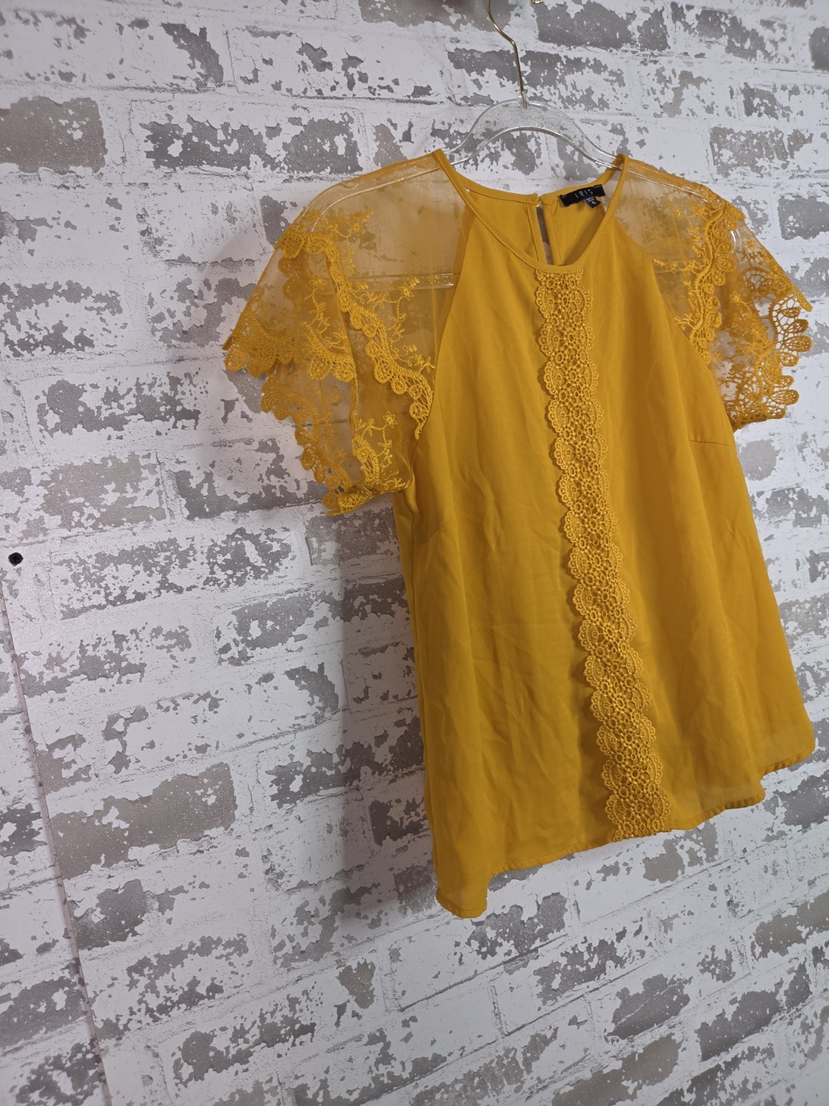 IRIS Yellow Lace Sheer Flutter Sleeve Round Neck Pullover Blouse S IT91222