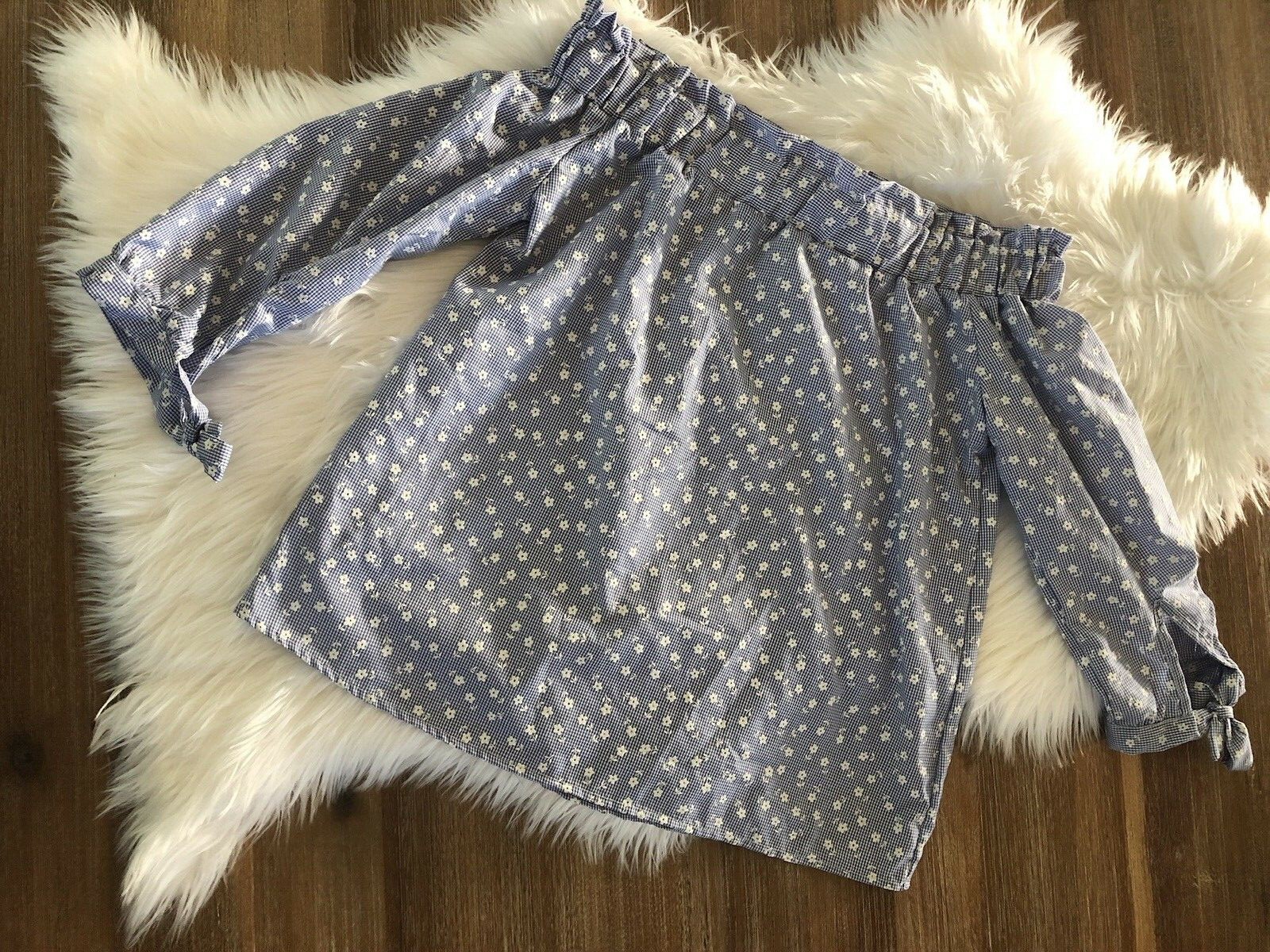 Love Notes Women’s Off The Shoulder Top – Blue – Plaid With Flowers – M