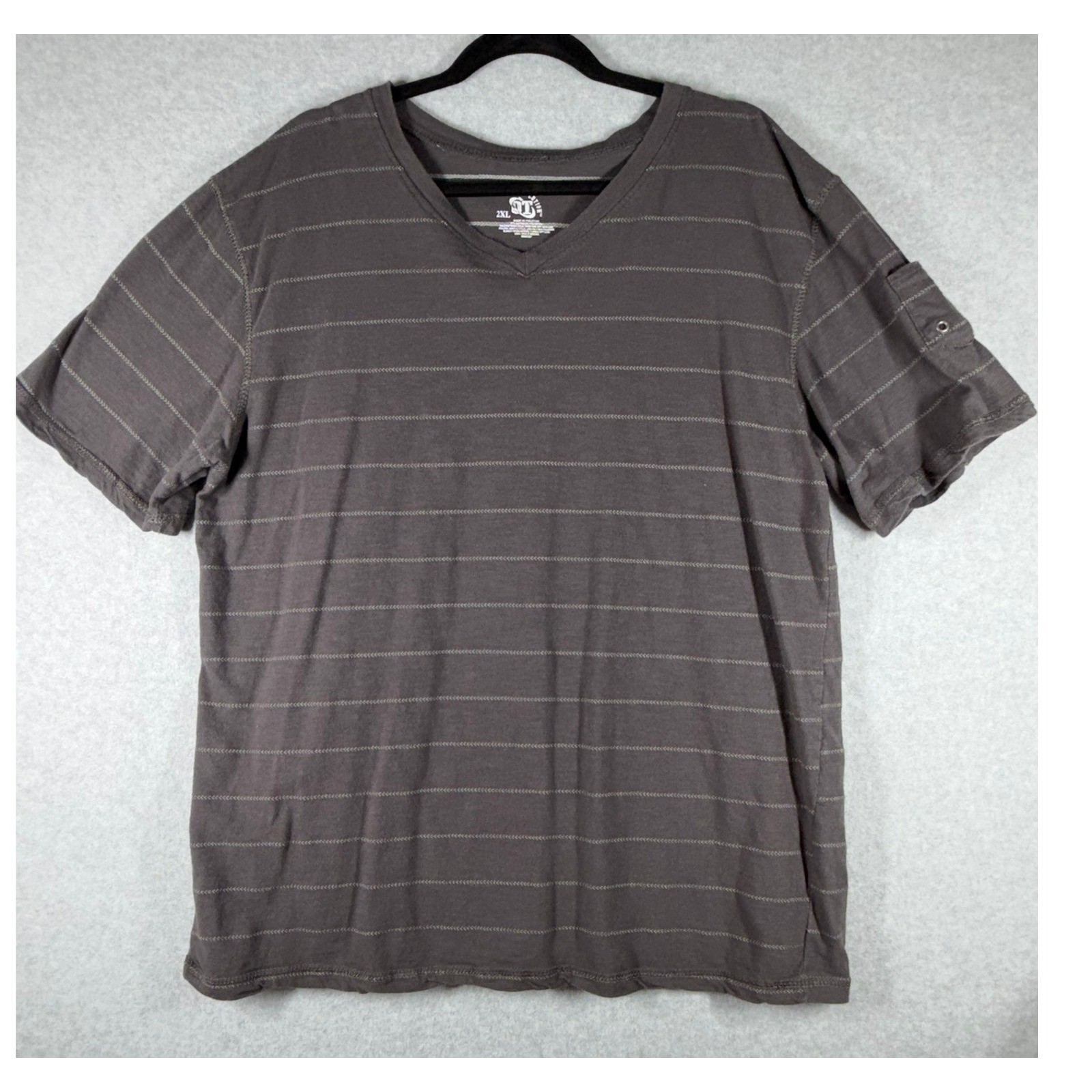 Revolution OT Mens 2XL Gray Striped V-Neck T-Shirt Short Sleeve Sleeve Pocket