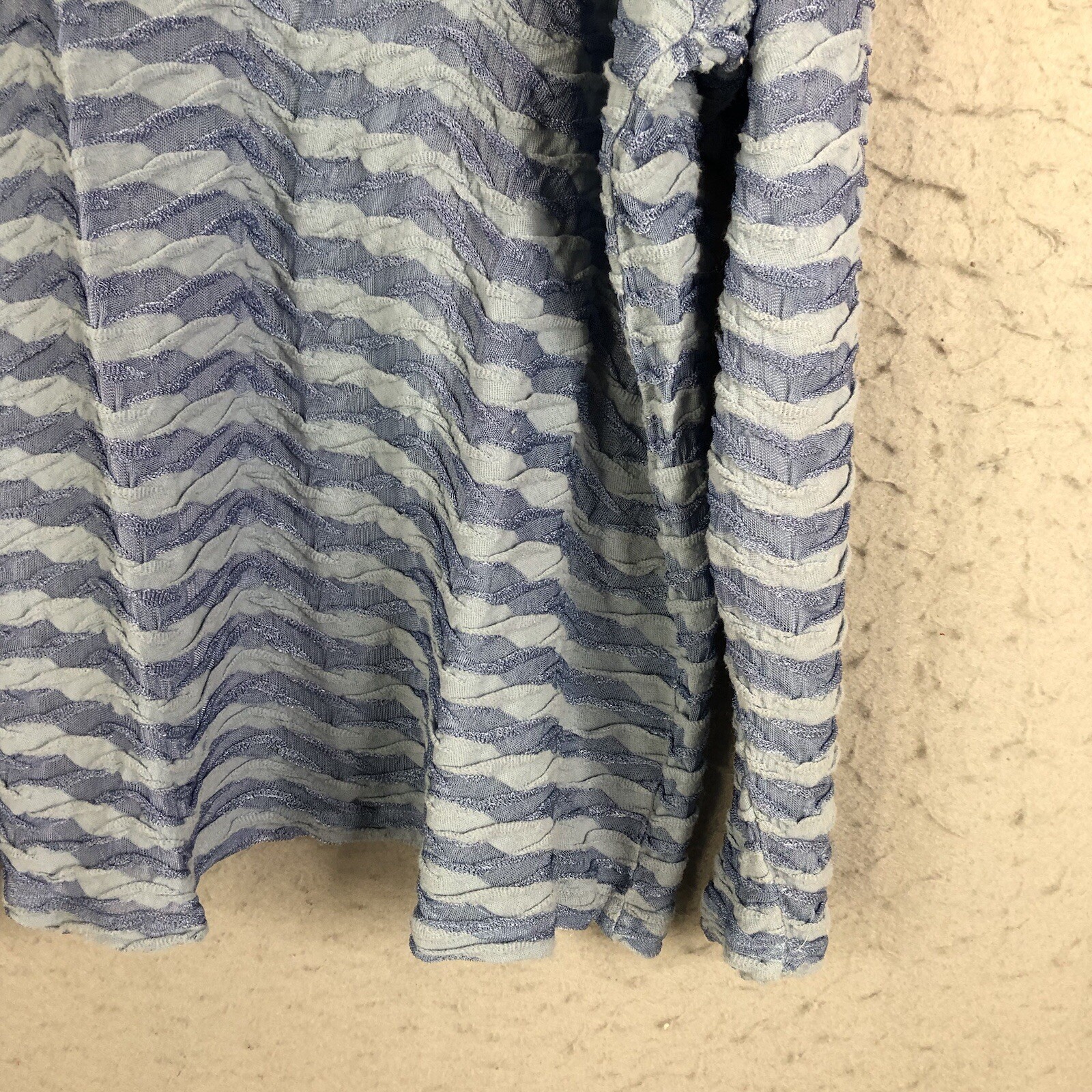 Cut Loose Top Womens 1X Blue 3D Stripes Drapey Boho Beach Modern Abstract