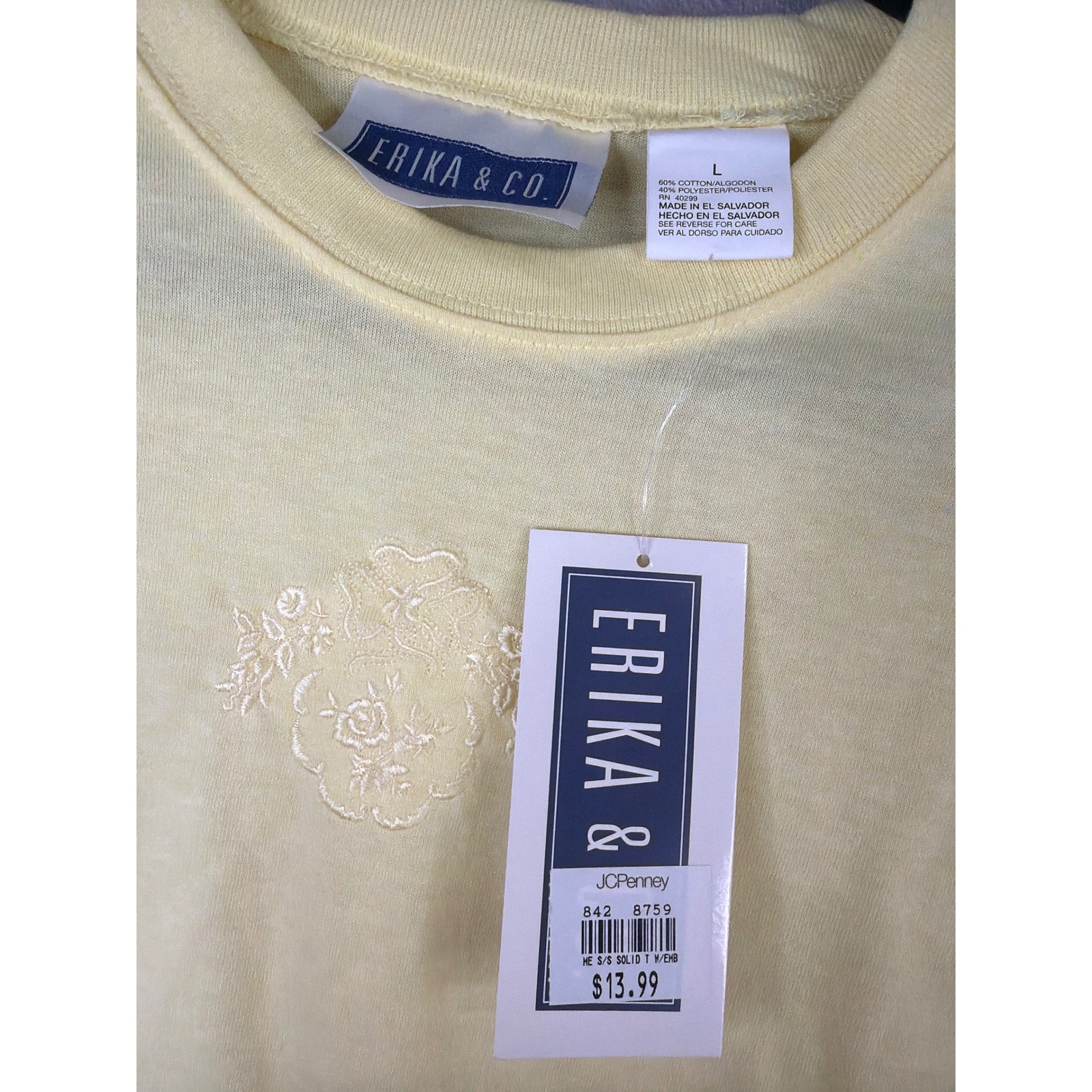 NWT VTG Erika & Co T-Shirt Large Yellow Floral Embroidered Short Sleeve Crew