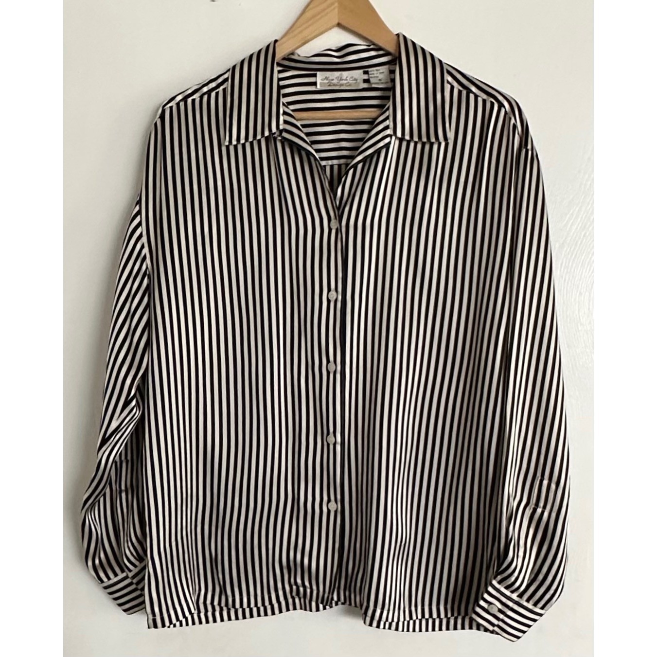 VTG New York City Design Co Silk Striped Button Down Blouse Black White Size 10