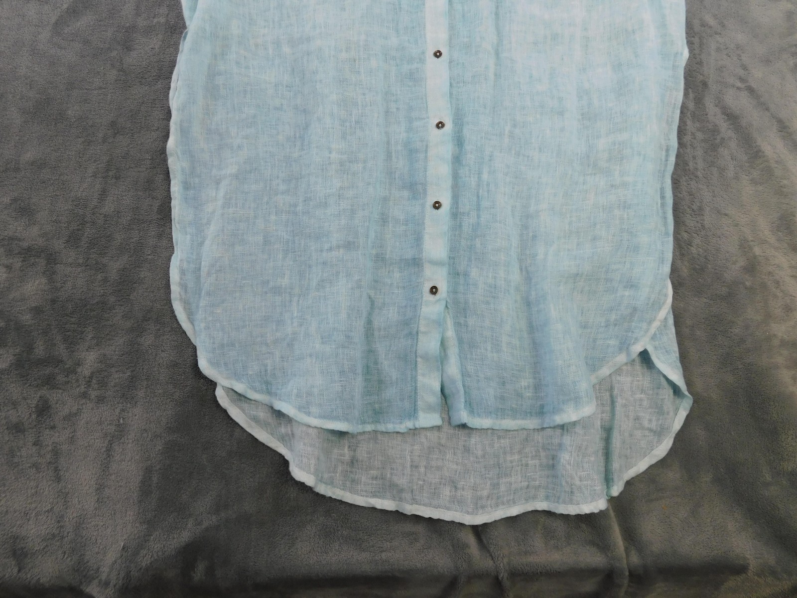 Holding Horses Shirt Womens Medium Blue 100% Linen Button Front Tunic High Low