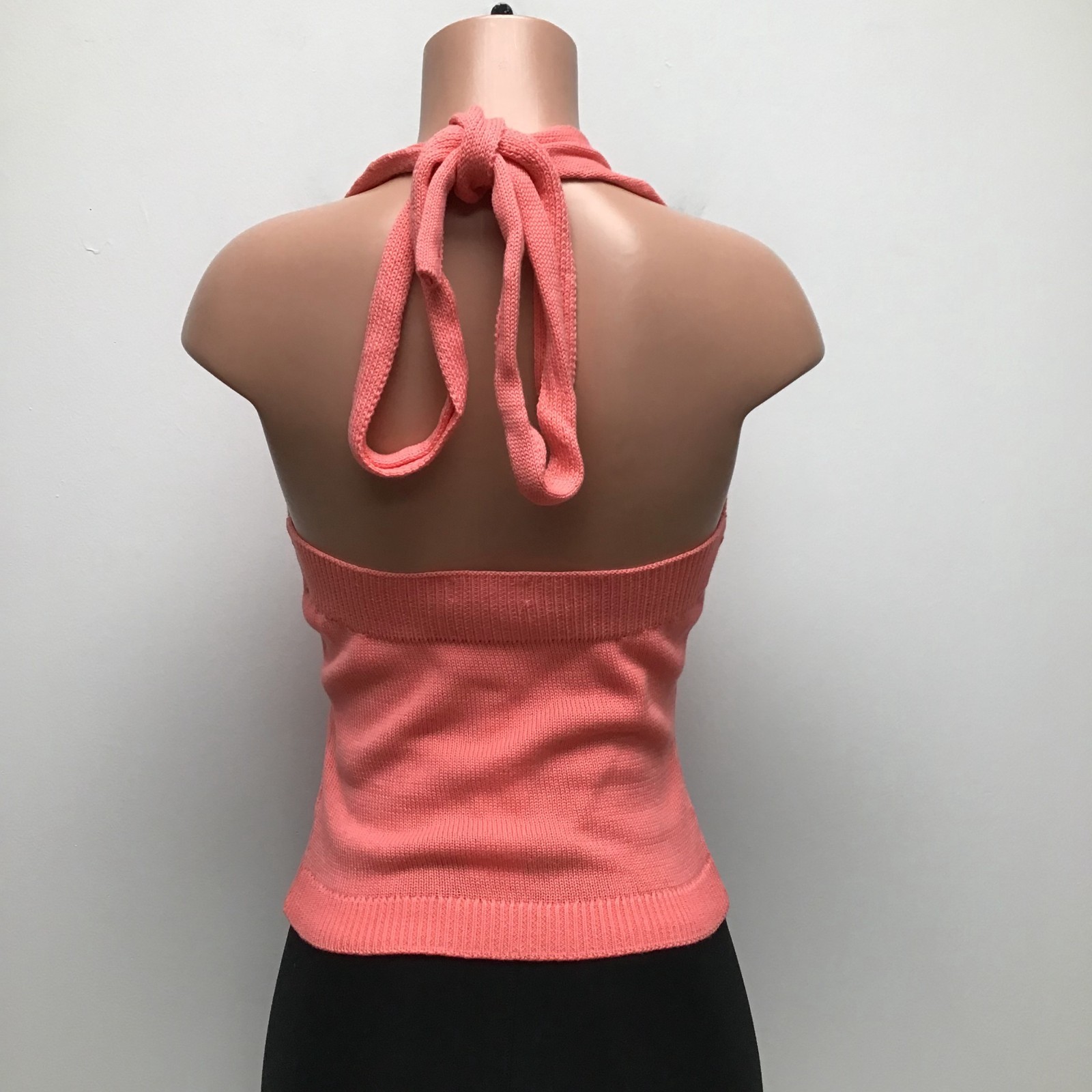 525 America Revolve Open Back Halter Top Womens Pink Berry Sweater Medium NWT