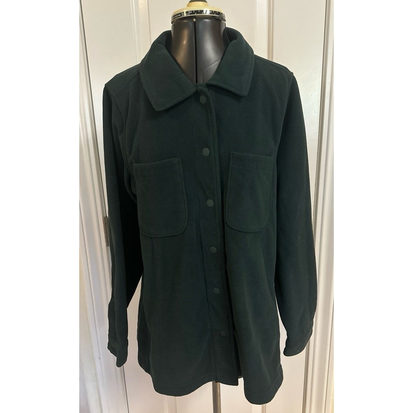 Lands End Fleece Button Up Long Sleeve Shirt Jacket, Women’s Medium, Green