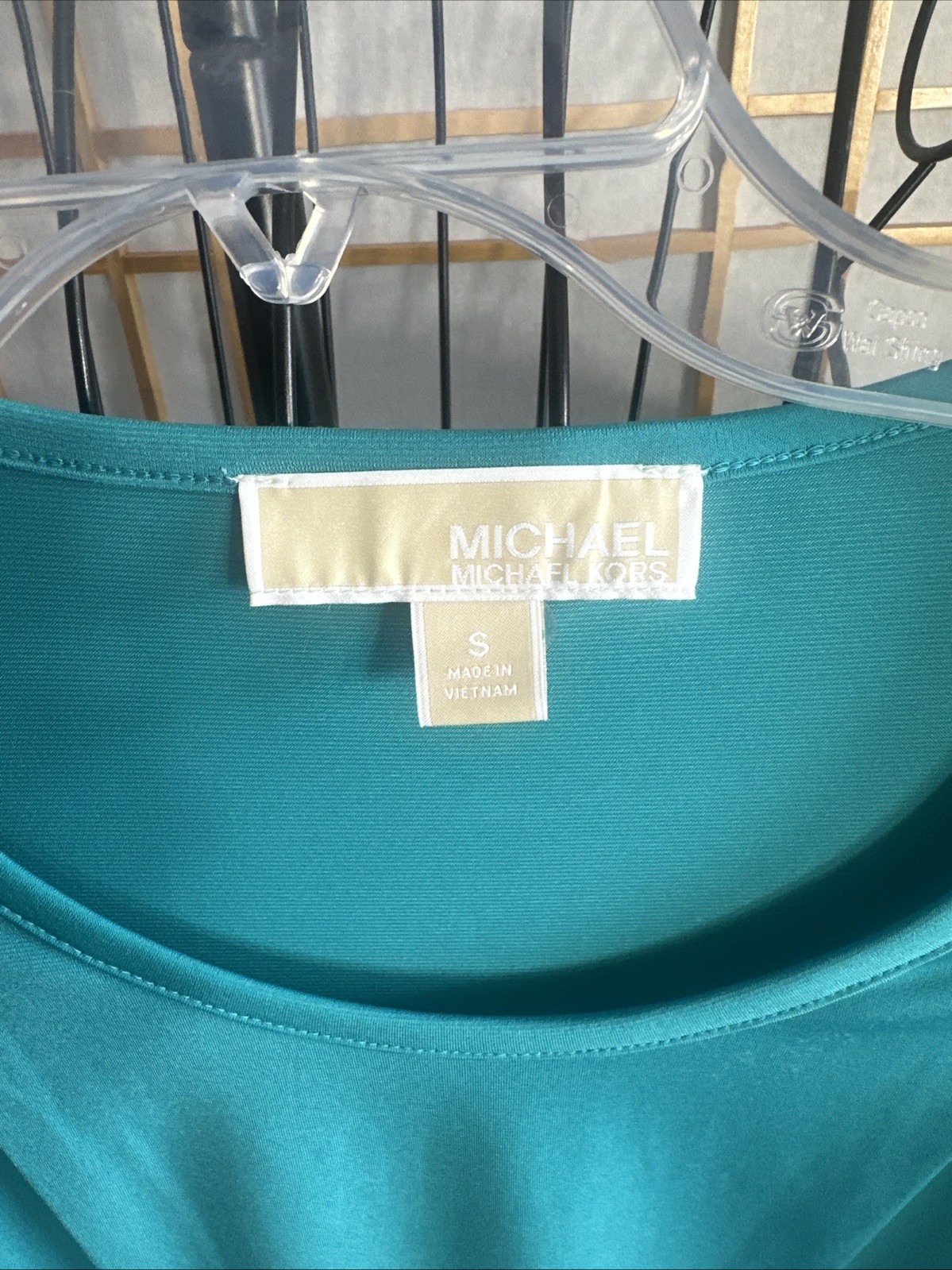 Michael Kors Dark Turquoise Studded Pleated Sleeveless Top Blouse Small EUC-MINT