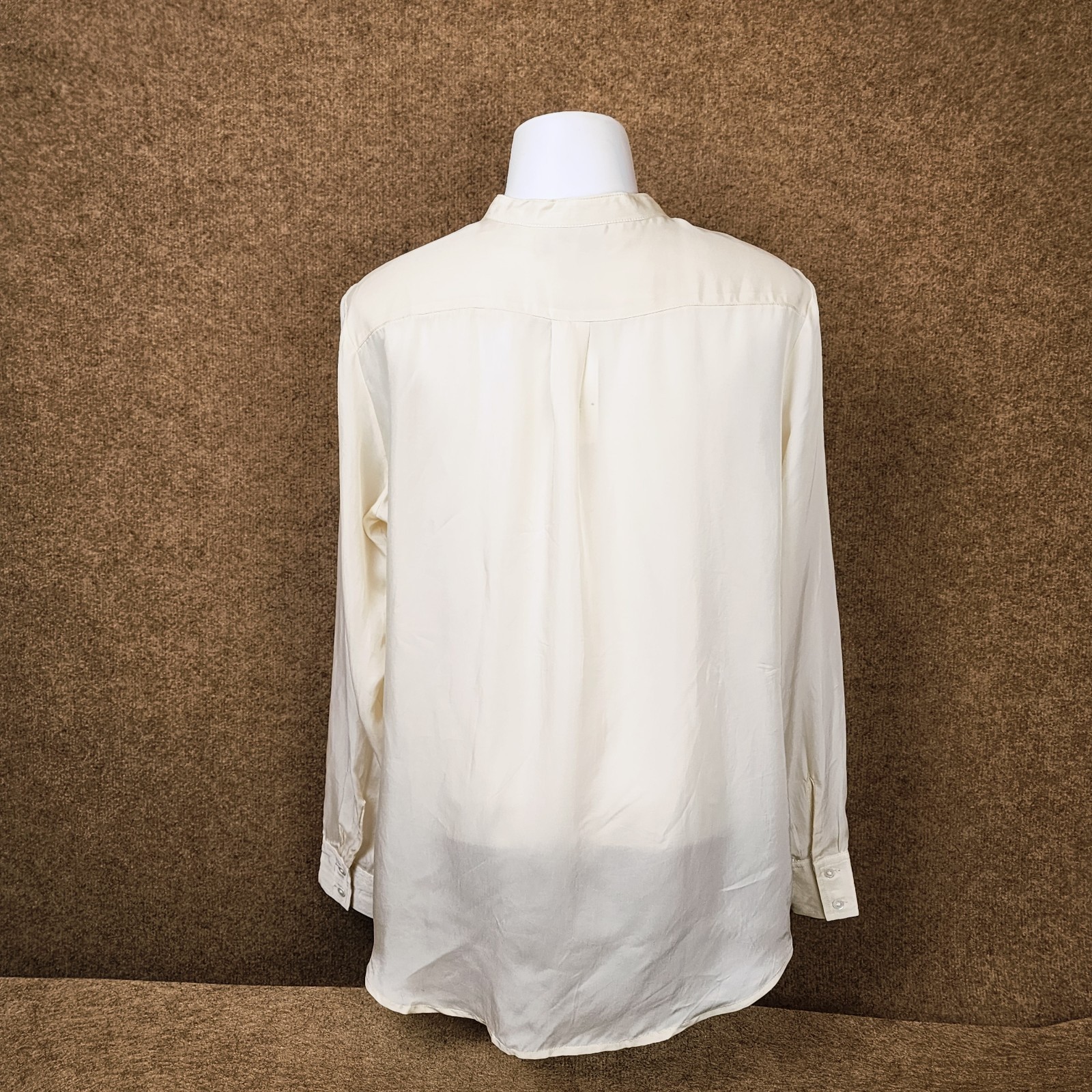 NWT Banana Republic Heritage Collection Blouse Vegan Silk Cupro Crepe Beige S