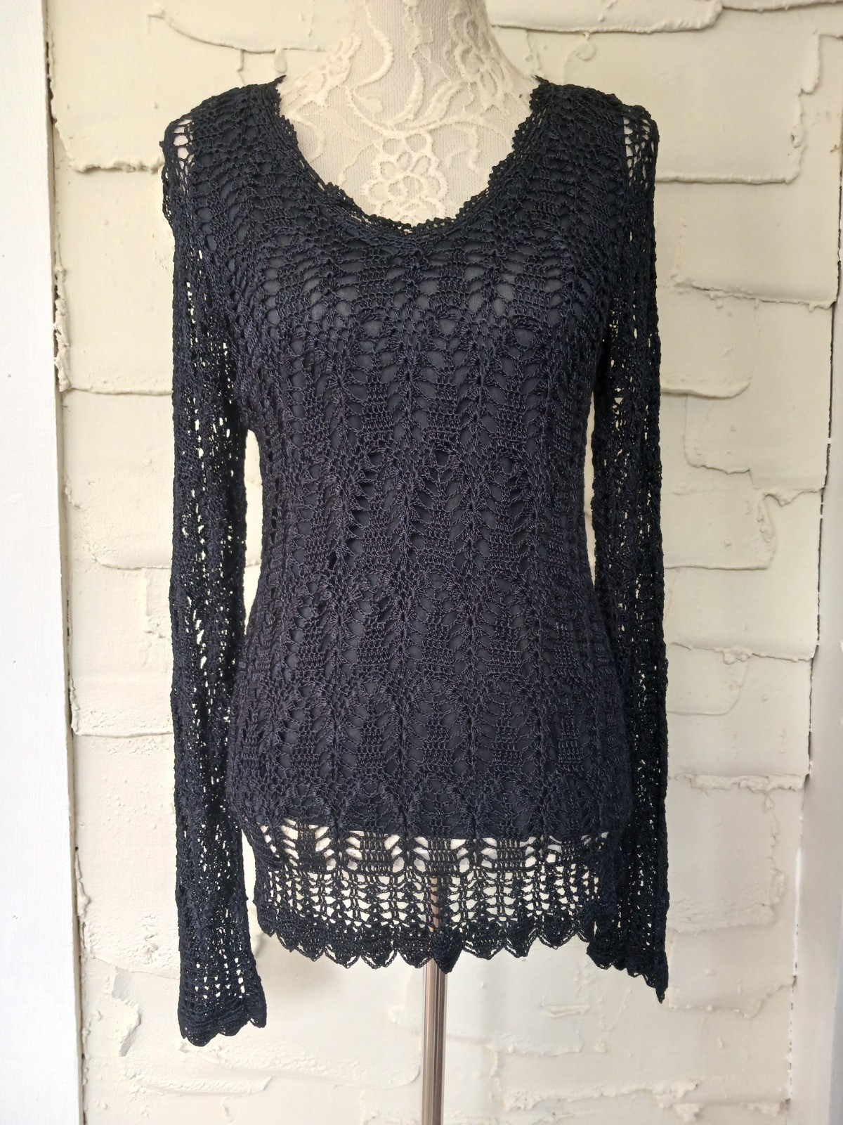 Emma James Womens Black Crochet Top Sz M Cruise Beach Boho Fisherman