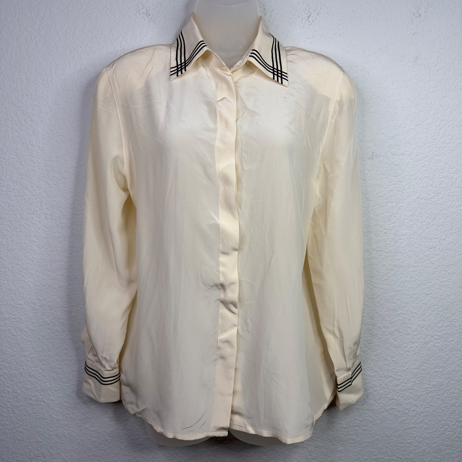 VTG Les Copains Shirt Women IT42/6 Cream Silk Embroidered Old Money Italy Luxury