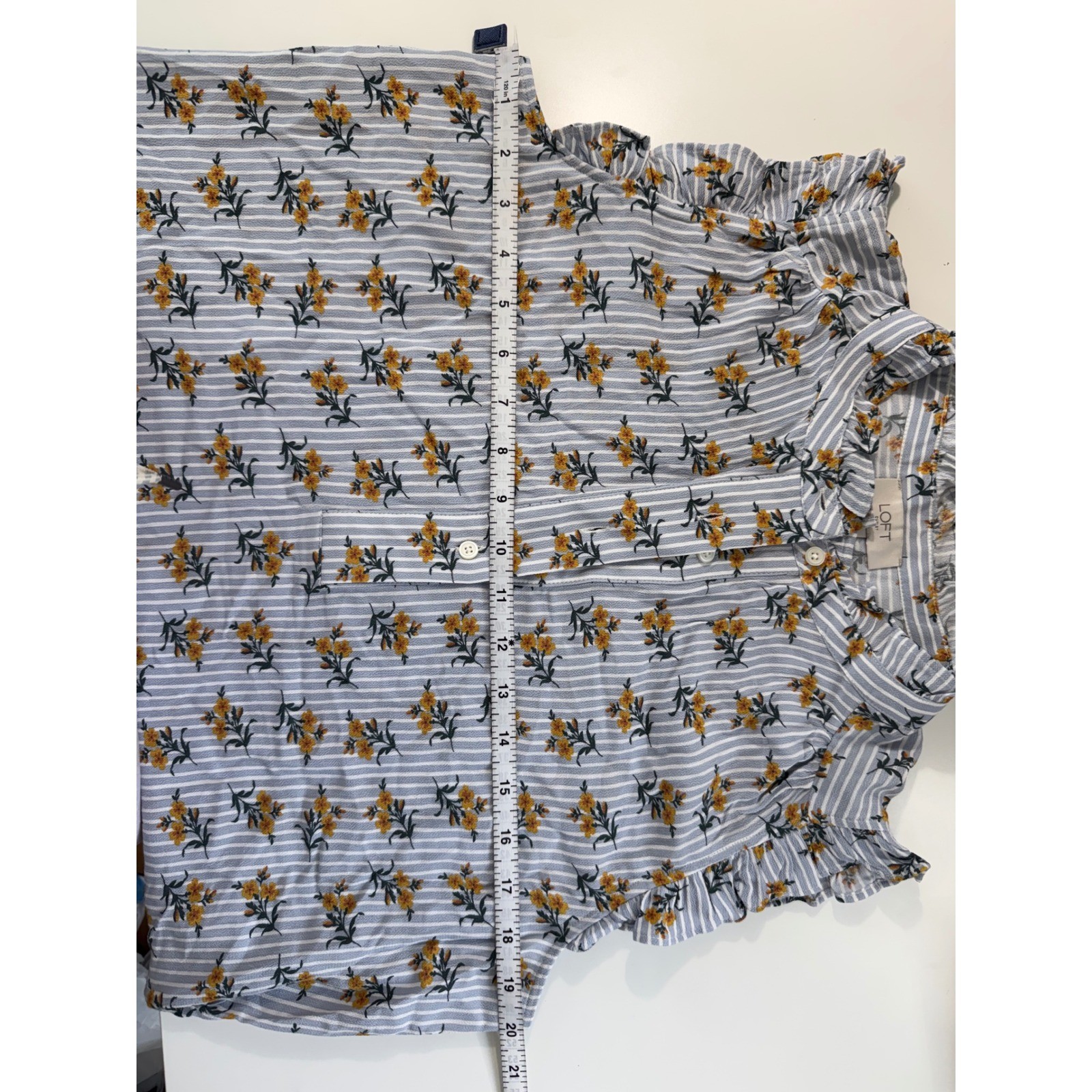 LOFT Outlet Pinstripe Floral Ruffle Blouse Blue White Cottagecore Corporate M
