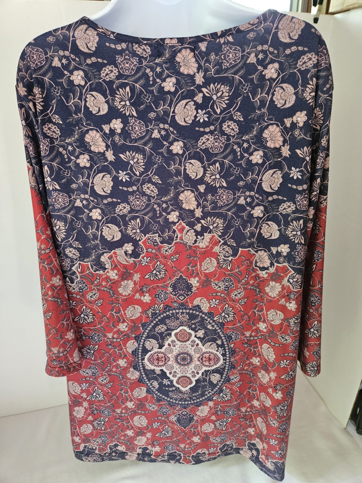 Ofeefan XL multicolored navy 3/4 sleeve women’s soft flowing Boho tunic NWT (7)