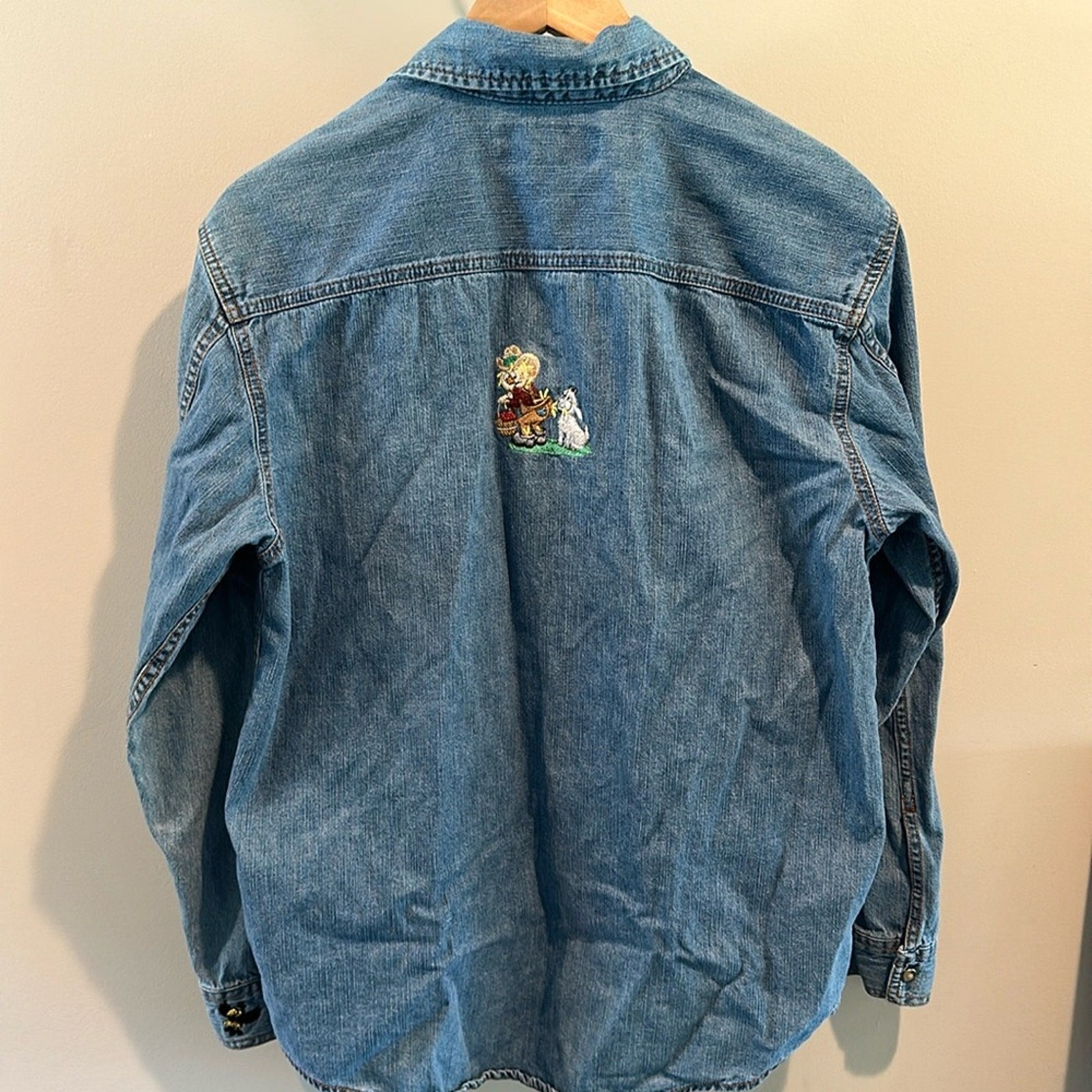 Levi Strauss Vintage Denim Pearl Snap Button Down Shirt w/Fall Embroidery Design