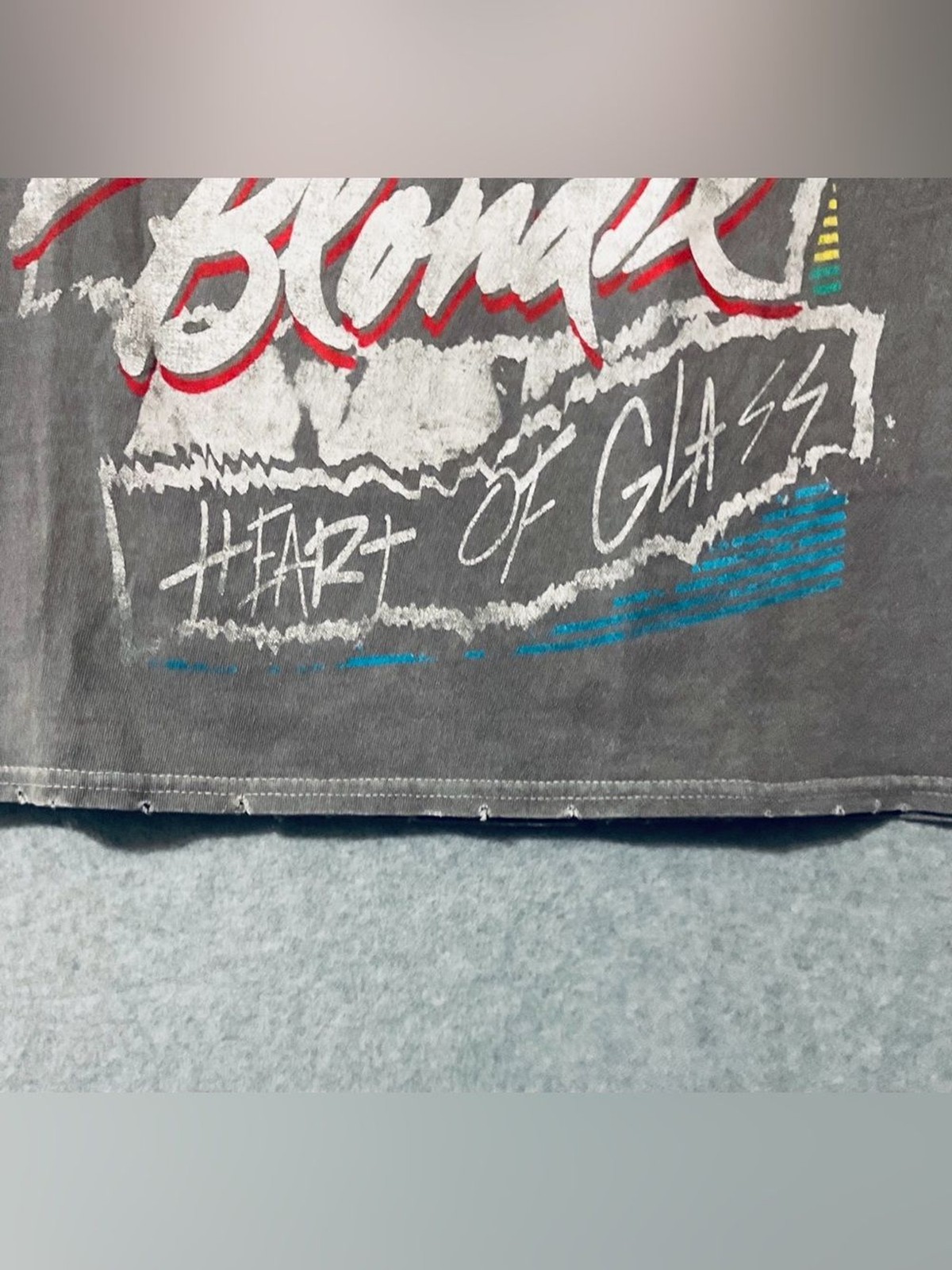 Blondie “Heart of Glass” Graphic,Women’s T Shirt Gray with Pink & Blue Sz S