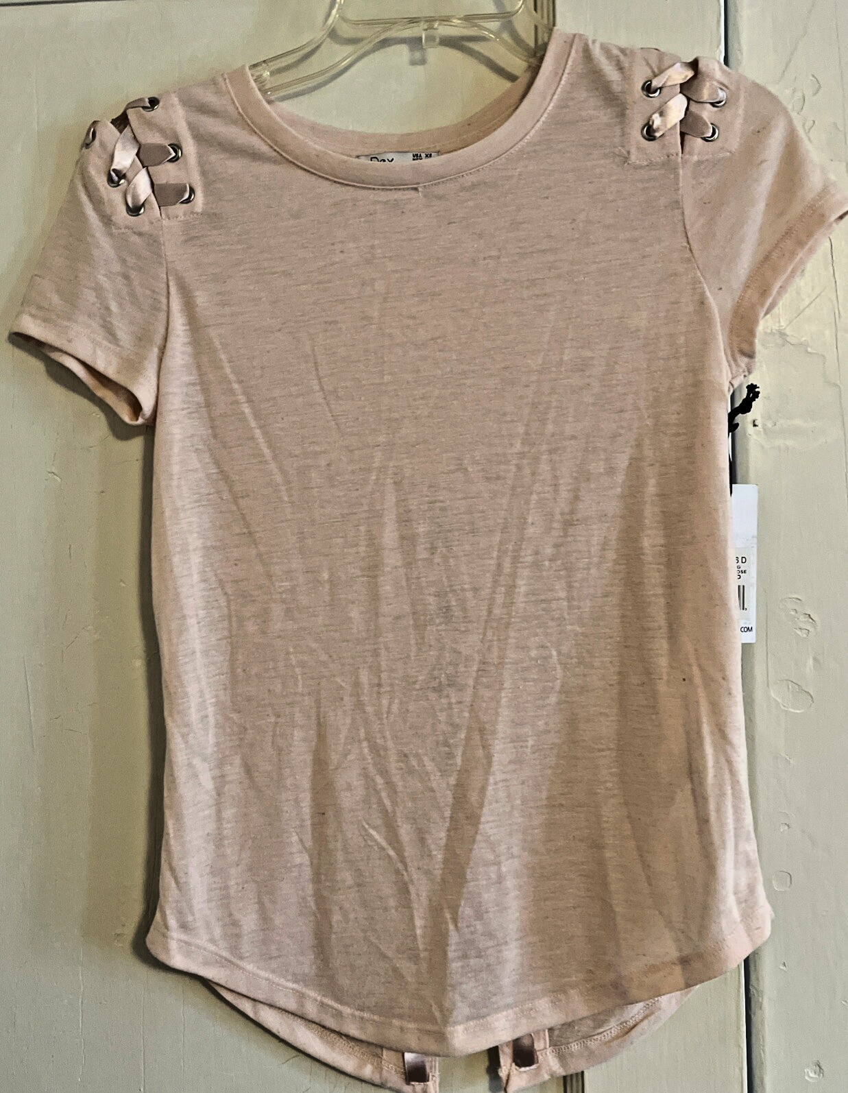 Dex T-Shirt Top Juniors Women’s XS Pink Icing Lace-Up Back Poly Linen Blend Soft