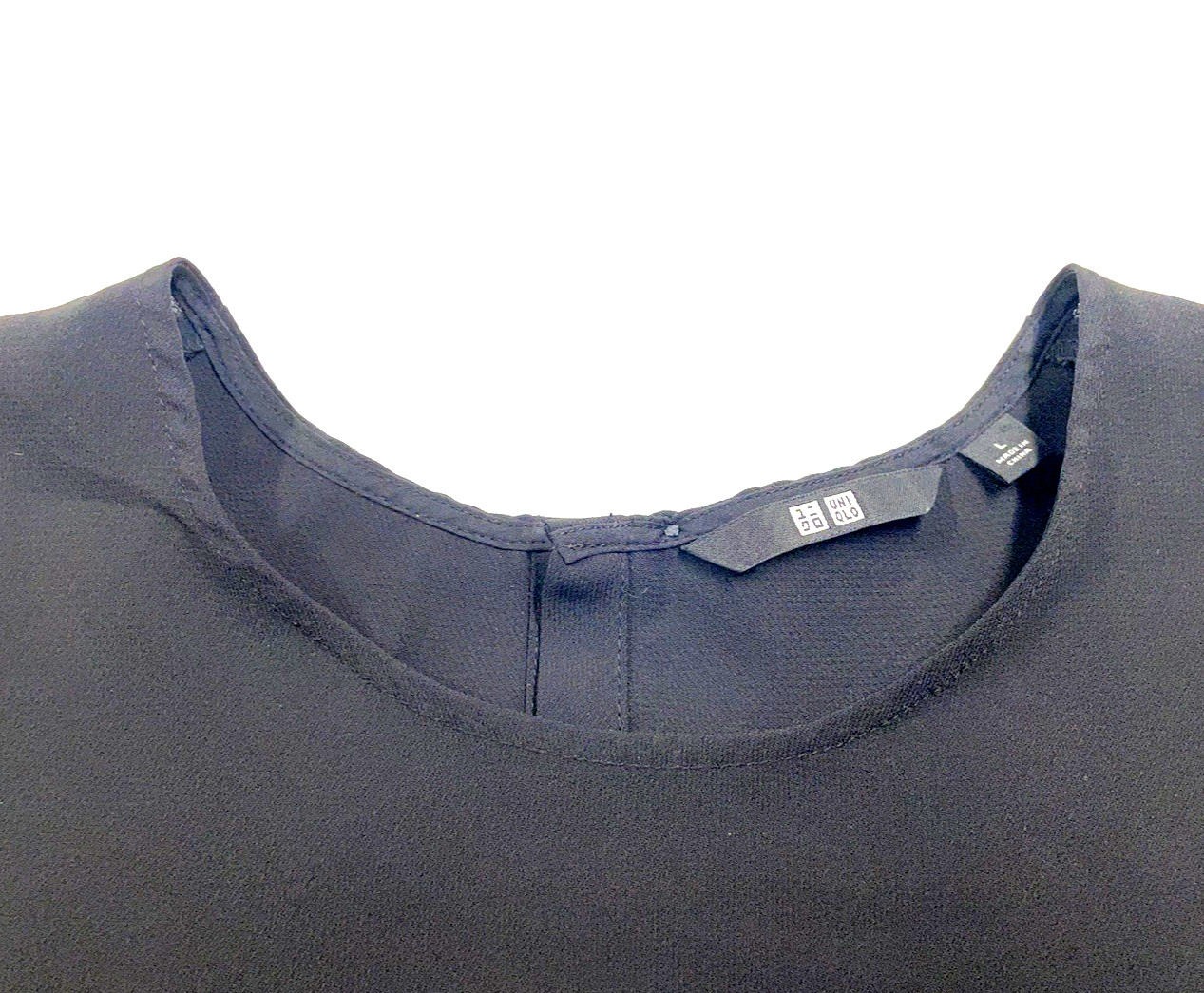 UNI OLO Black Box cut Minimalist Blouse with shirt tail hem – Large