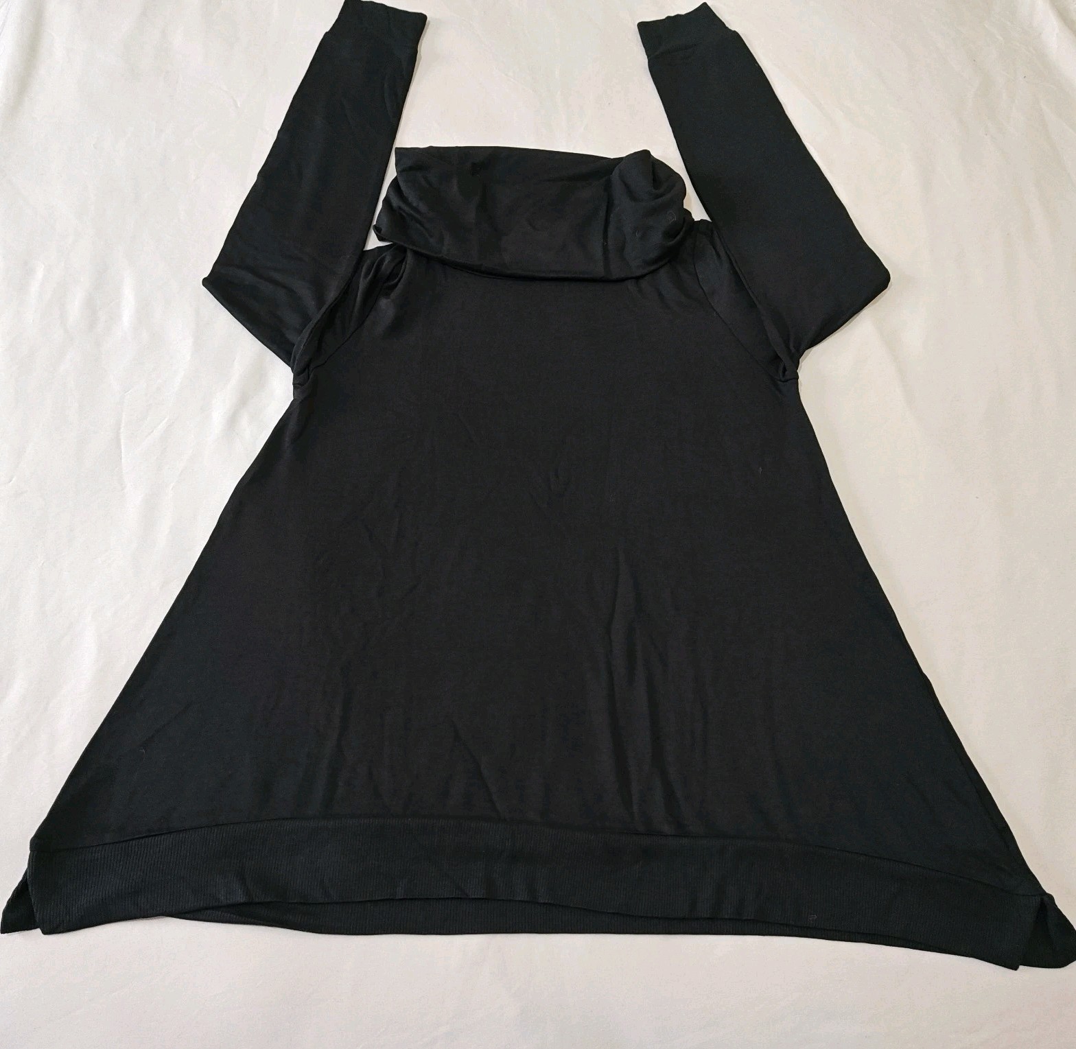 Women’s Size S Black Flare stretch Tunic Blouse Long Sleeves Top Cowl Neck ~ New