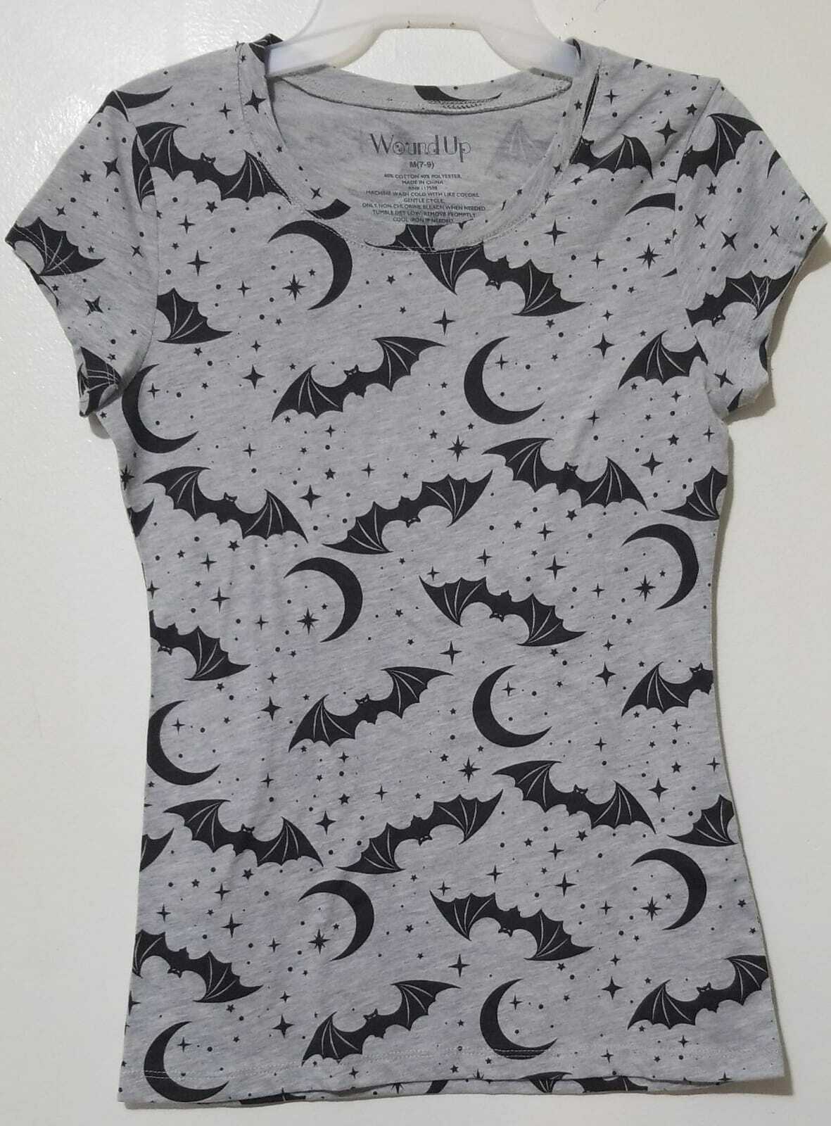 Wound Up Vintage Bat Print Color Grey Size XS/XCH (1) (LOC TUB-135)