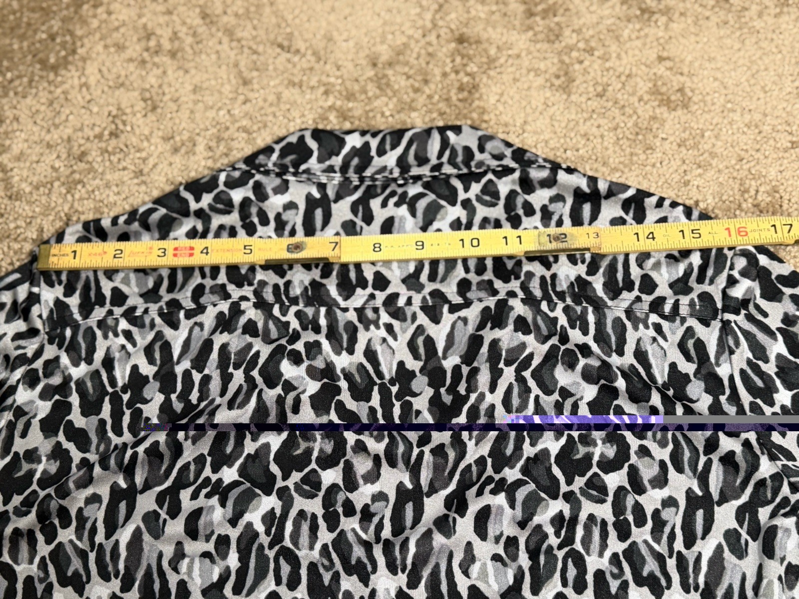 Miss Tina By Tine Knowles Woman’s Animal Print Blouse Size Lg 12/14