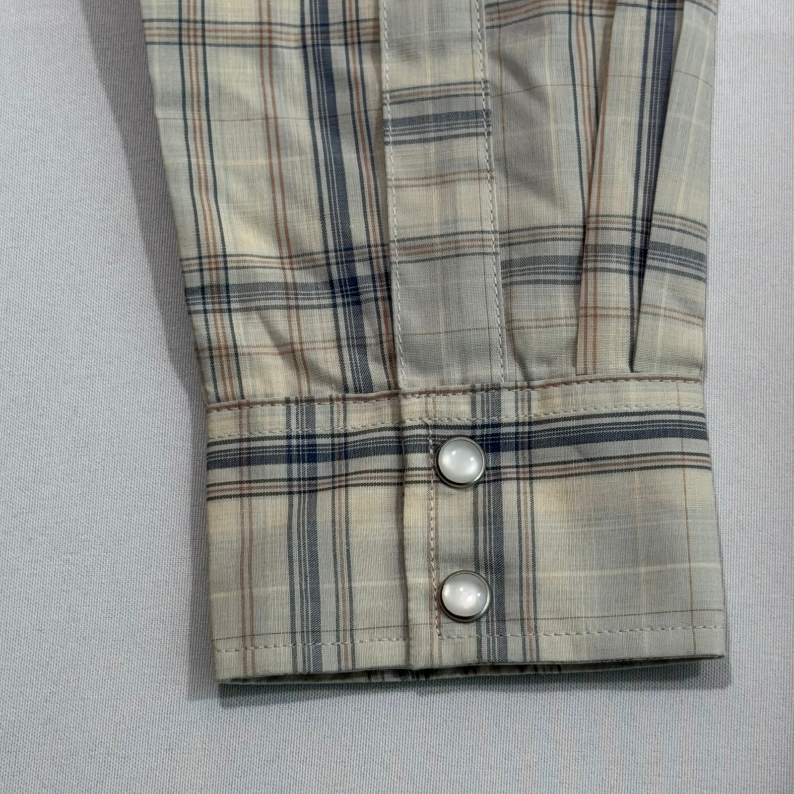 Wrangler Retro Shirt Womens M Gray Plaid Pearl Snap NWT Cowgirl Western Rodeo