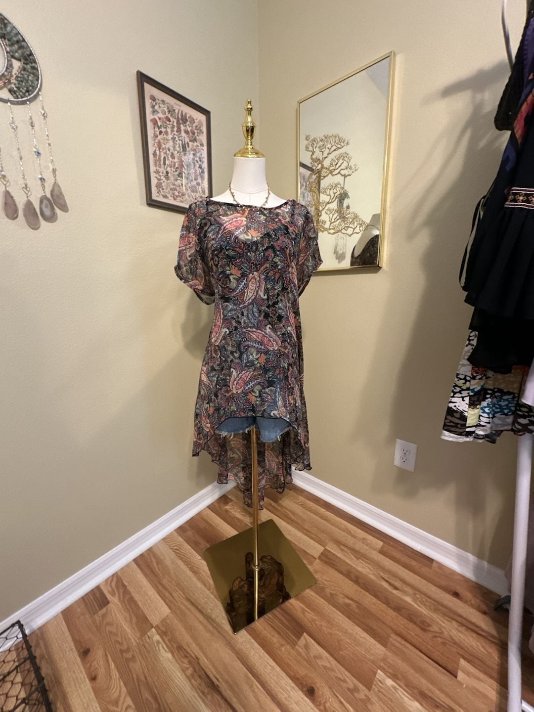 Chacha Vente Women’s Short Sleeve High-Low Paisley Print Sheer Tunic Top Size S