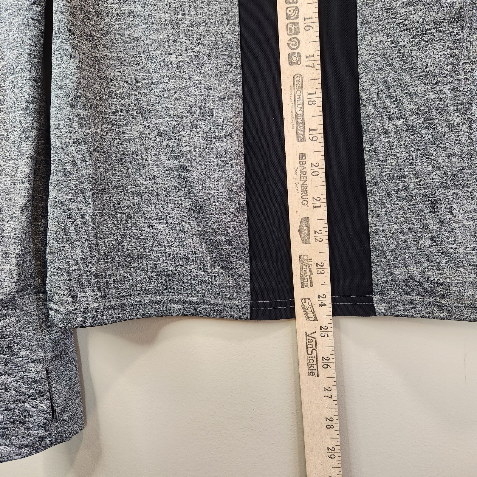 Forever 21 Top Womens M (Small) Long Sleeve Tee Pullover Breathable Comfort